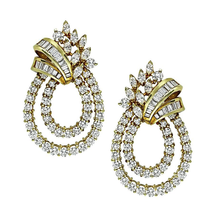 9.00ct Diamant-Ohrringe aus Gelbgold im Angebot