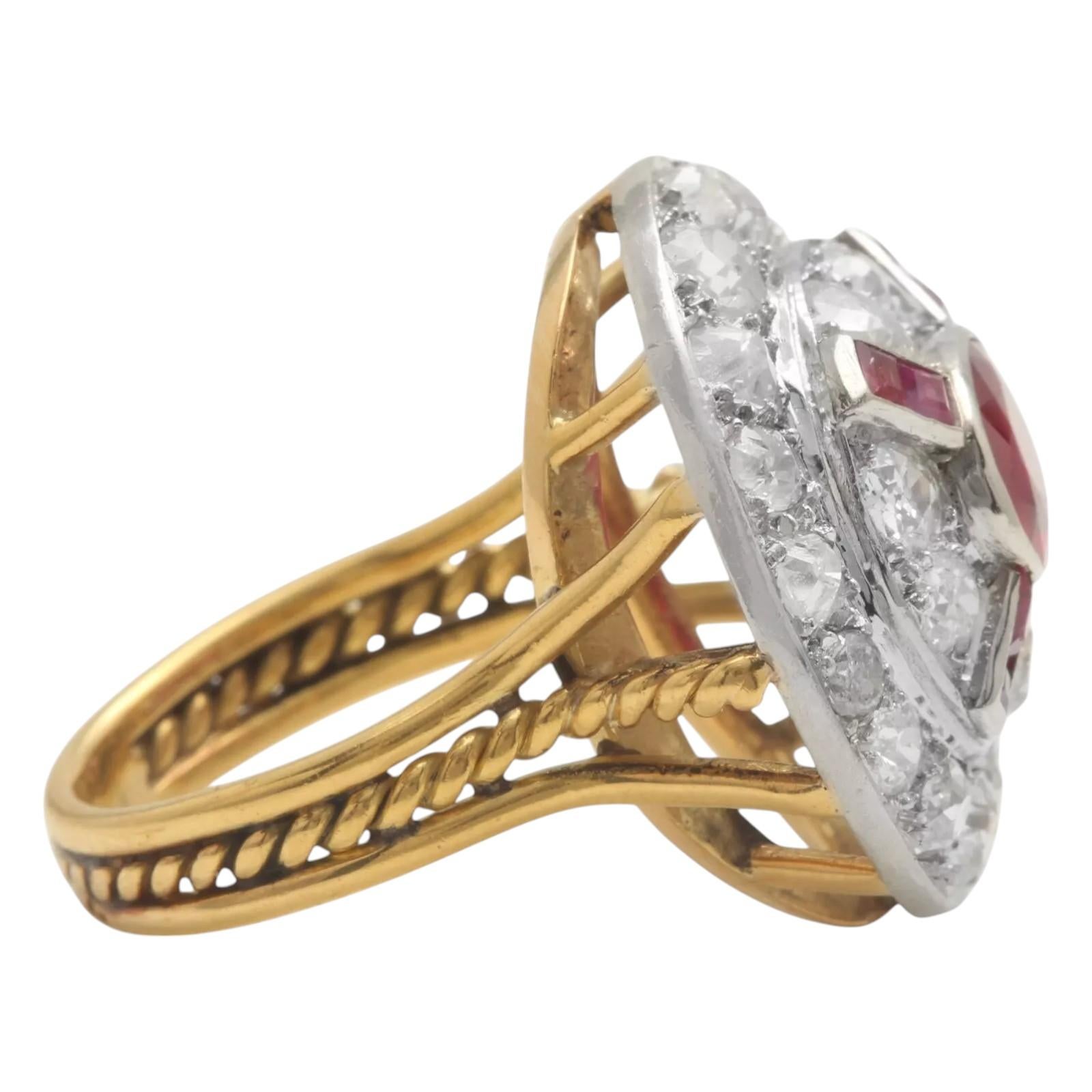 Art Deco 9.00Ct Natural African Ruby & Old Cut Diamond 18K Yellow Gold and Platinum Ring For Sale