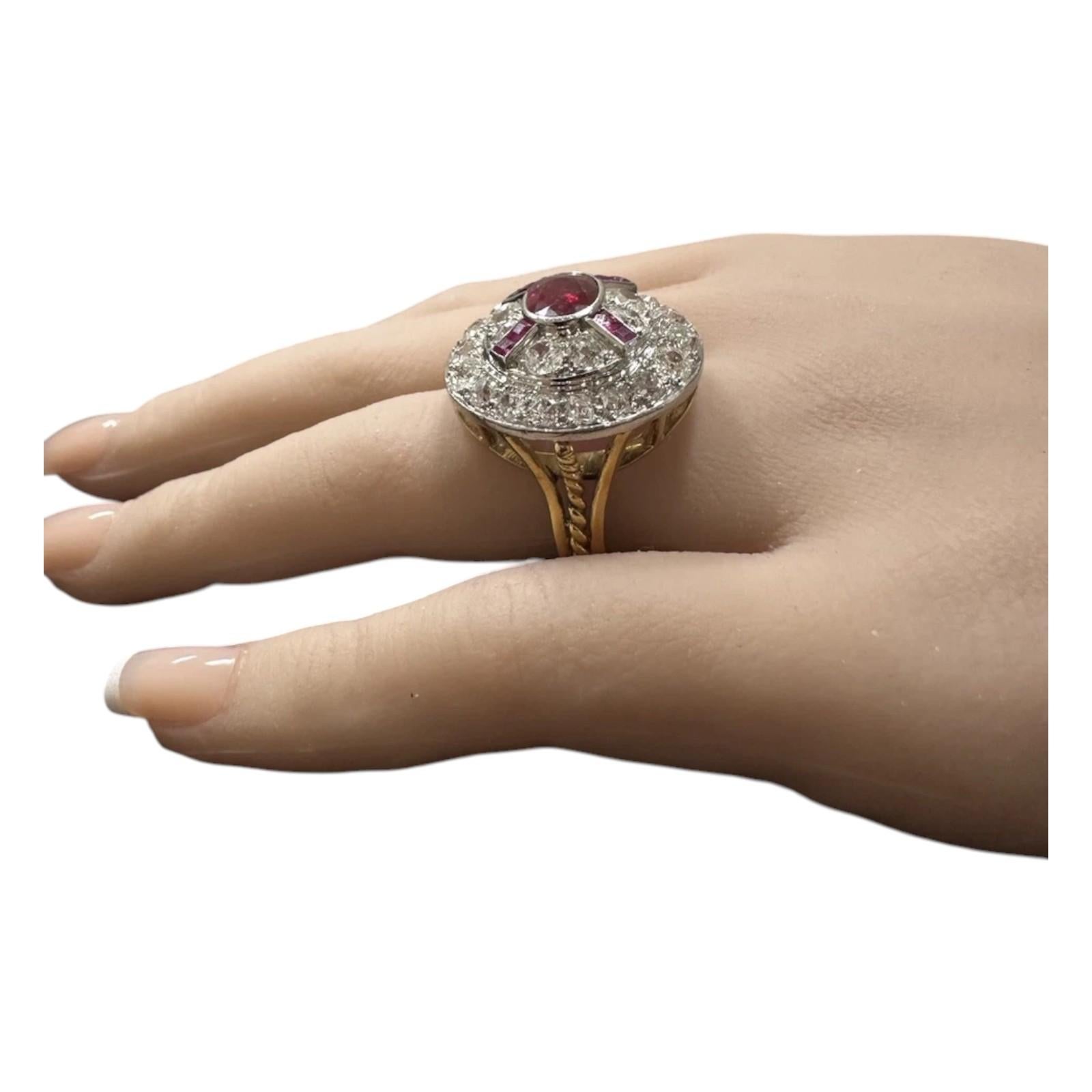 Women's 9.00Ct Natural African Ruby & Old Cut Diamond 18K Yellow Gold and Platinum Ring For Sale