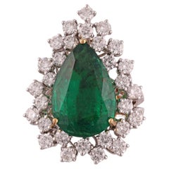 9,01 Karat Klarer sambischer Smaragd & Diamant-Cluster-Ring mit Anhänger aus 18 Karat Gold