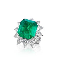 9.01 Carat Emerald-cut Statement   Refined Grandeur Signature Emerald Ring