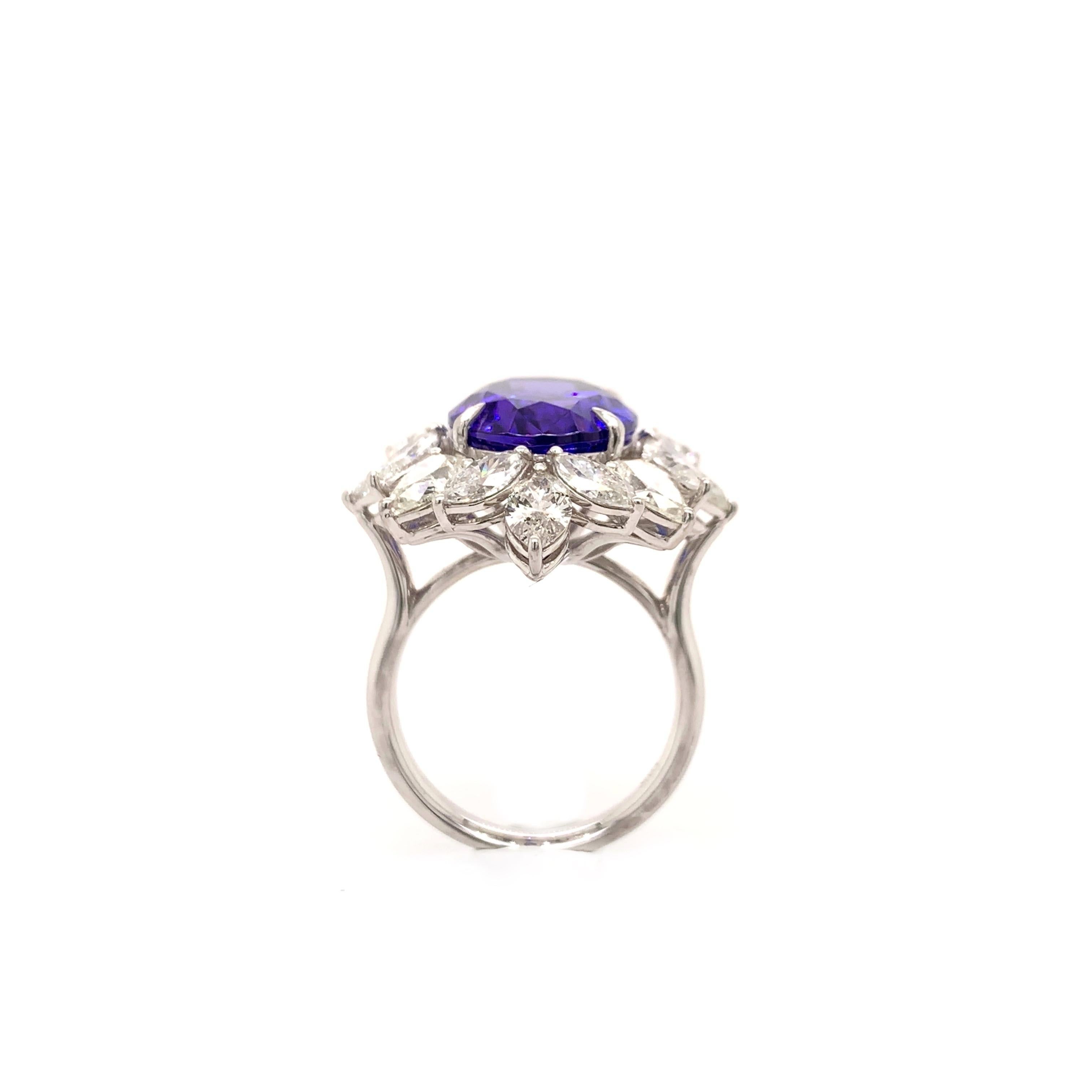 Oval Cut 9.01 Carat Tanzanite Cocktail Ring For Sale