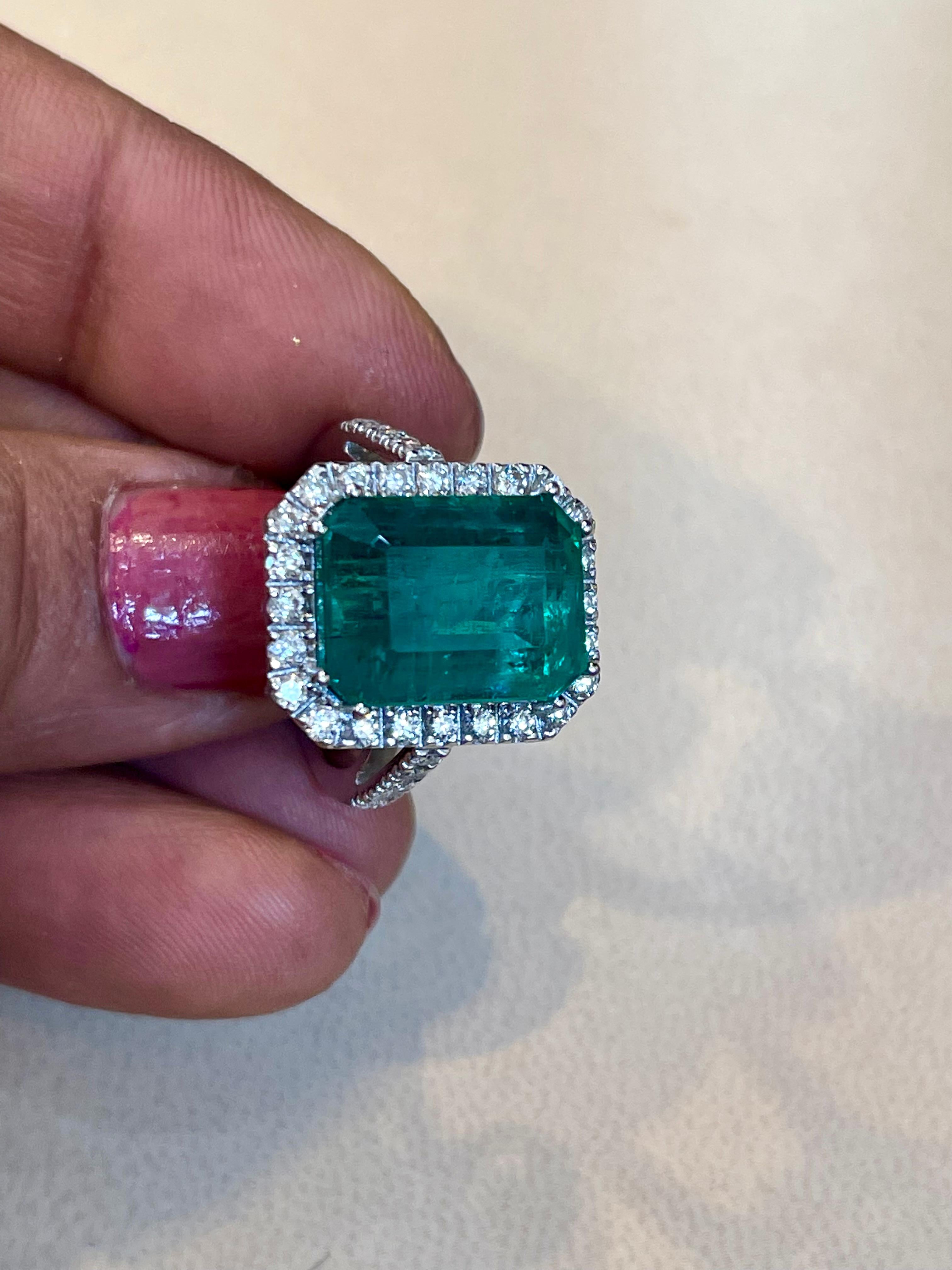 9.01 Carats Natural Zambian Emerald Ring & 0.83 Carats Diamonds  14K White Gold 3