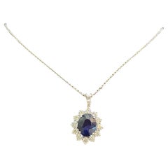 9.01 Ct F/VS1 Round Brilliant Cut Diamonds Blue Sapphire Necklace 18K White Gold