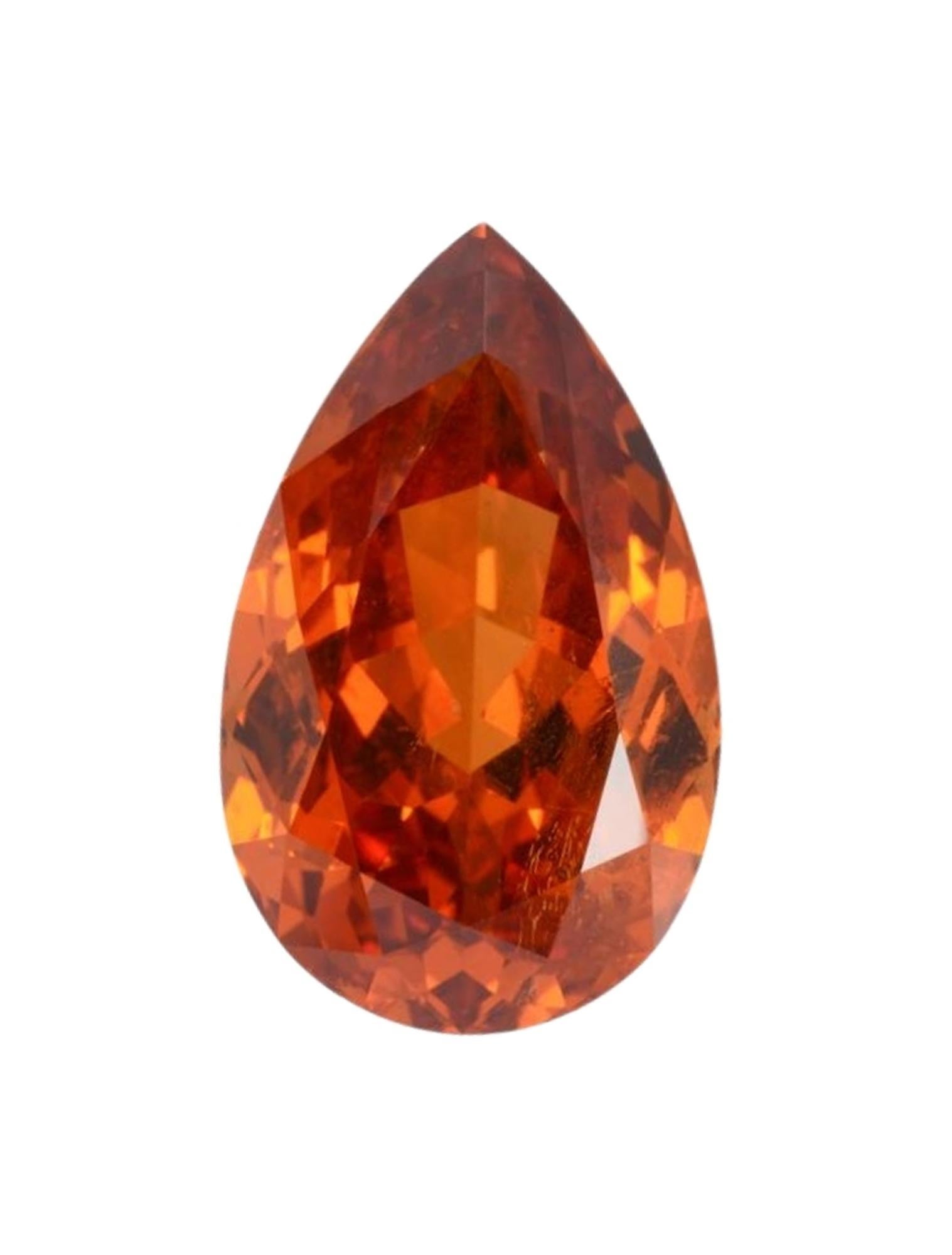 Grenat spessartite mandarin de 9,01 ct, taille poire (15,8 x 9,8 mm), offert en vrac pour des bijoux personnalisés par Merkaba Jewelry Beverly Hills. 
Ce Spessartite (grenat mandarin) orange vif et joyeux présente une scintillation vive et un éclat