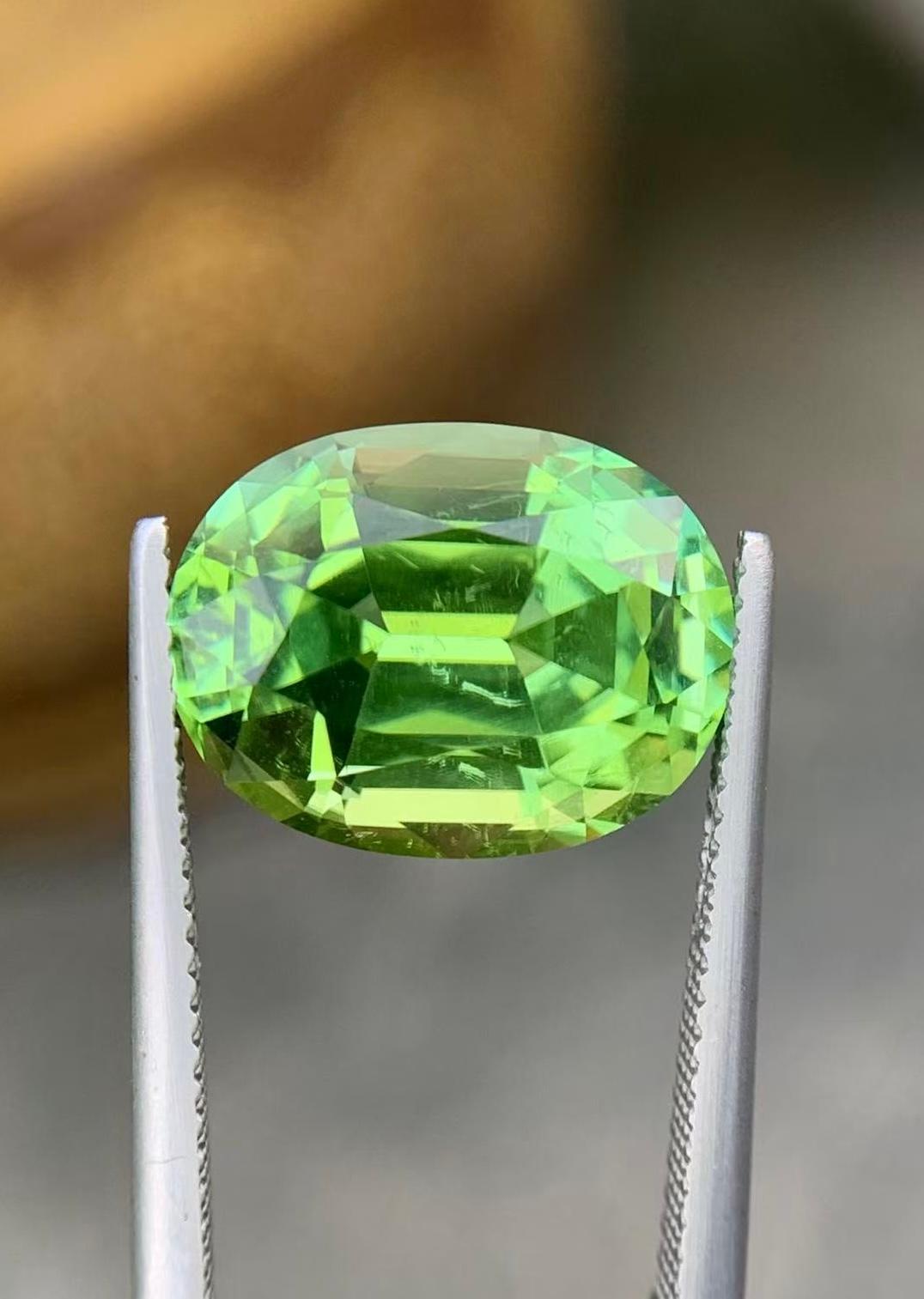 9.01 Ct Natural Tourmaline Afghanistan gemstone Precision cutting en vente 3