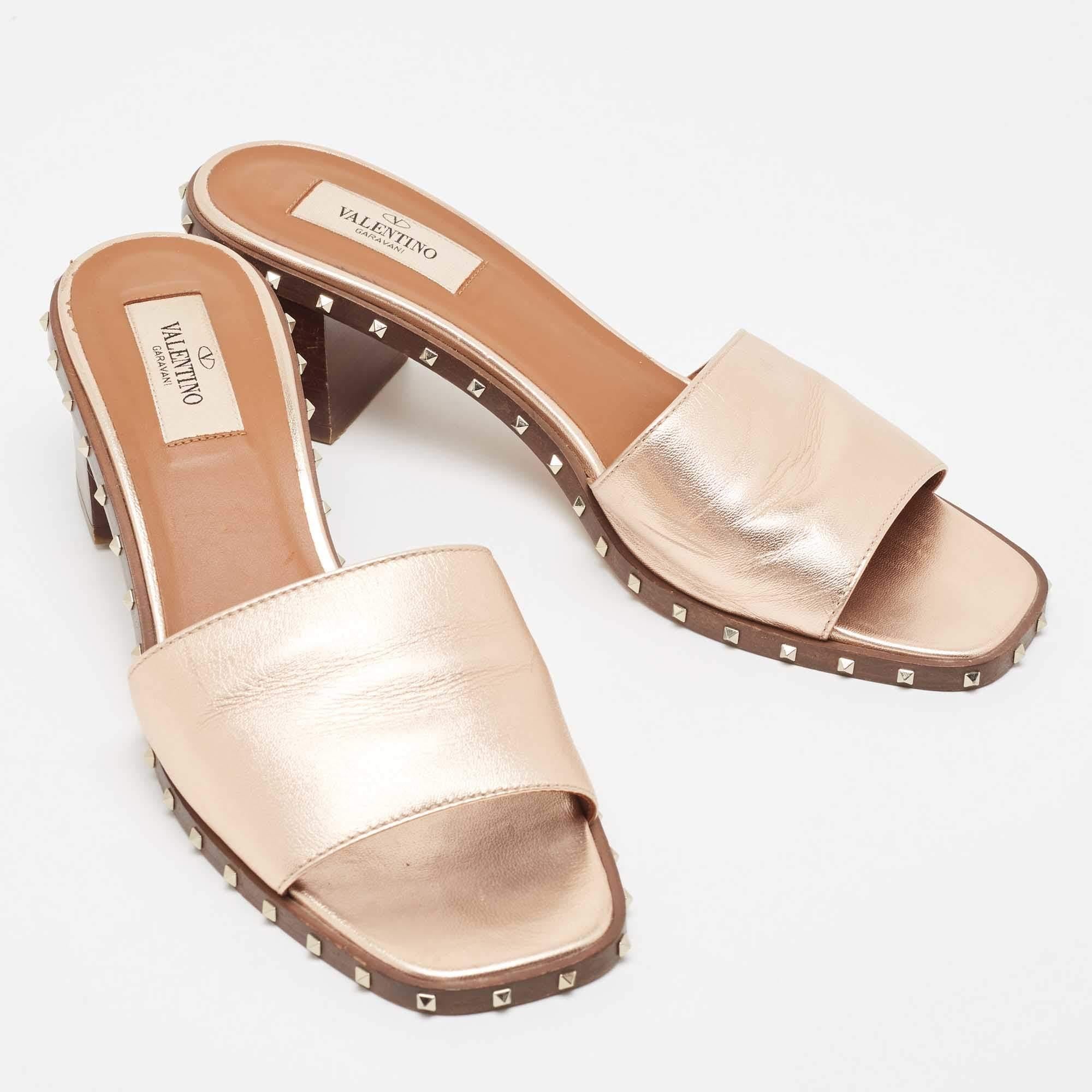 Brown 901723Valentino Metallic Leather Rockstud Open Toe Block Heel Slide Sandals Size