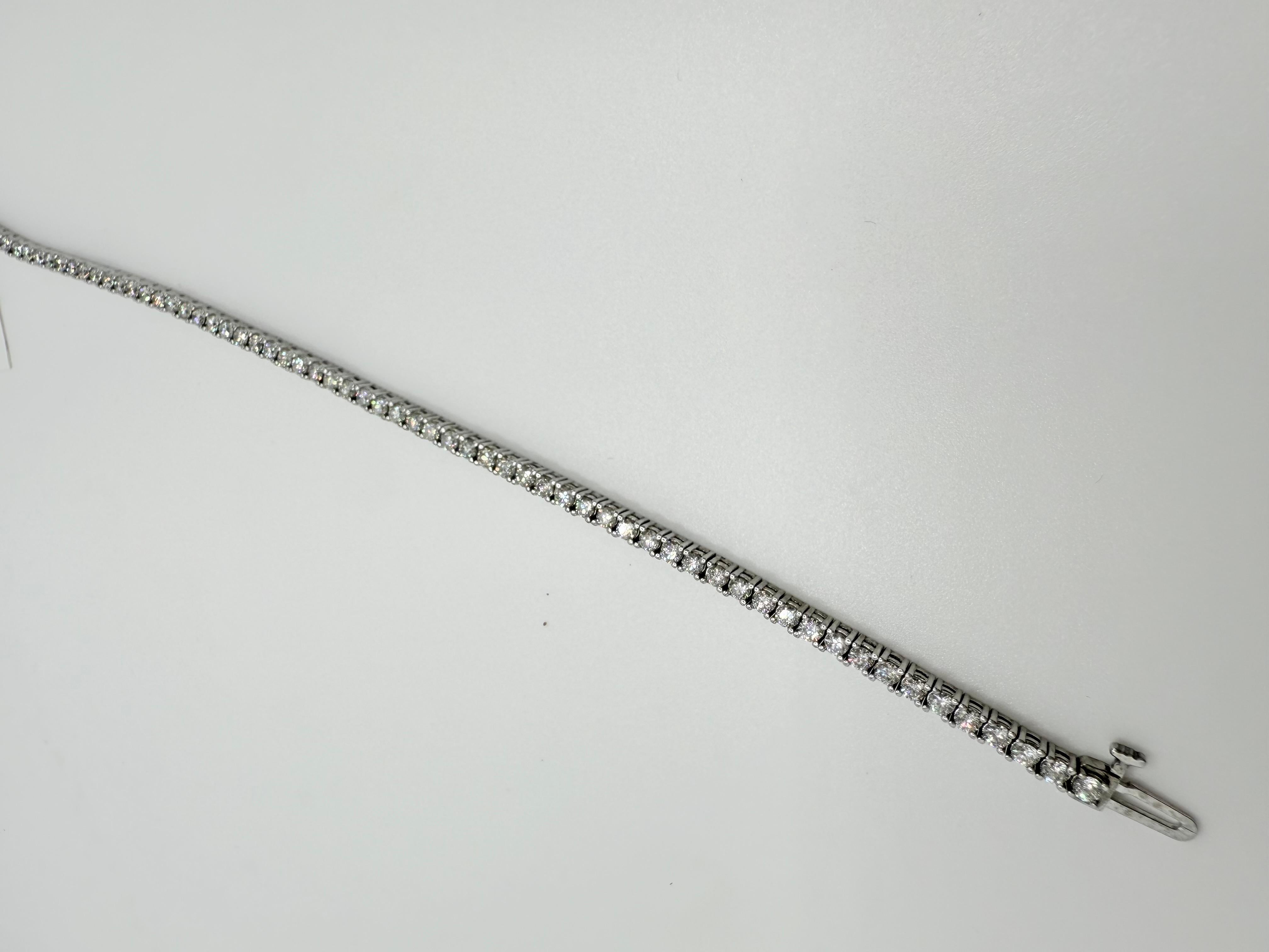 Pulsera de tenis con diamantes redondos de 9,02 quilates en Nuevo estado para la venta en Los Angeles, CA
