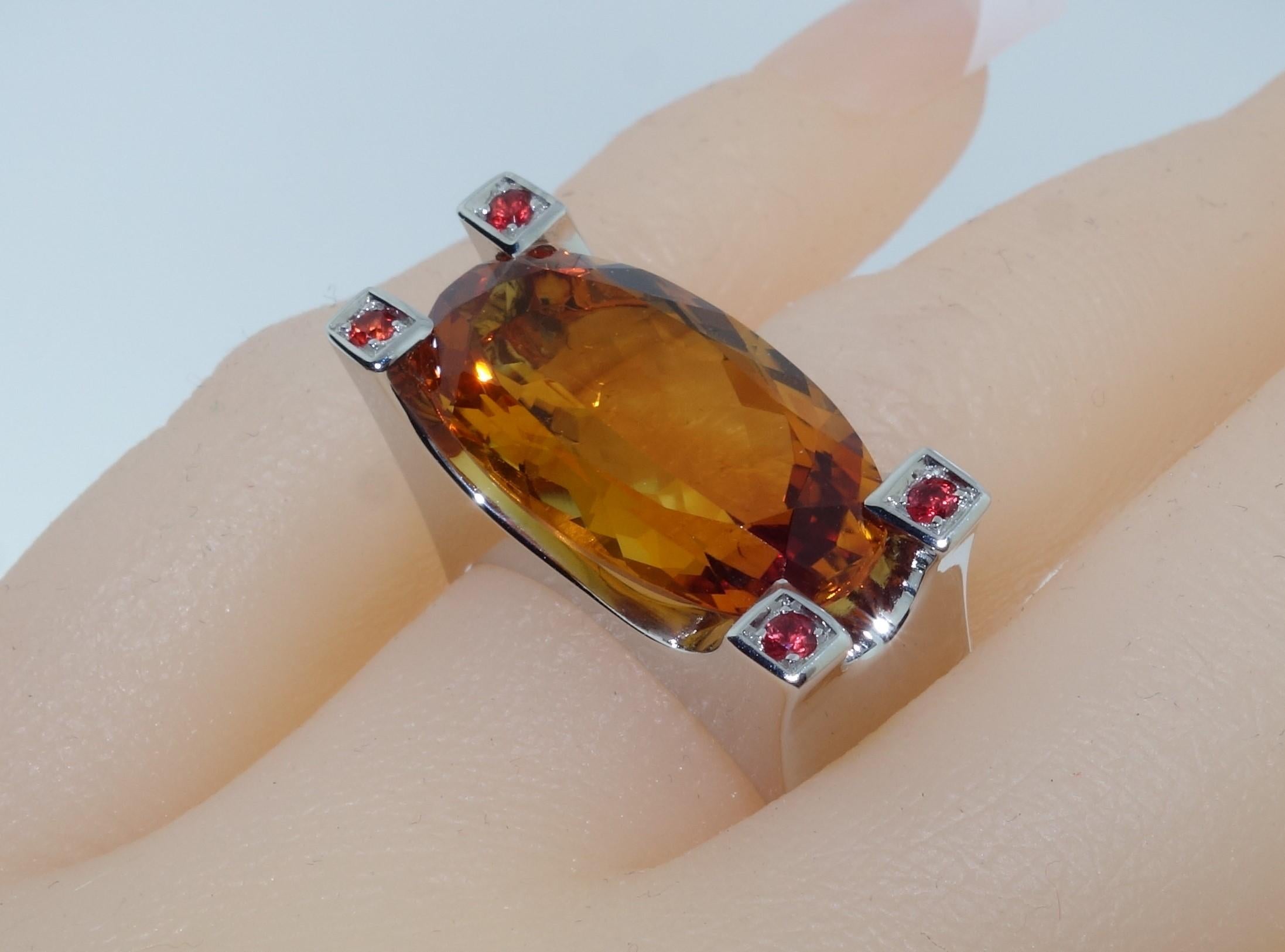 Contemporary 9.03 Carat oval Citrine and Sapphire Cocktail Statement Ring Estate Fine Jewelry