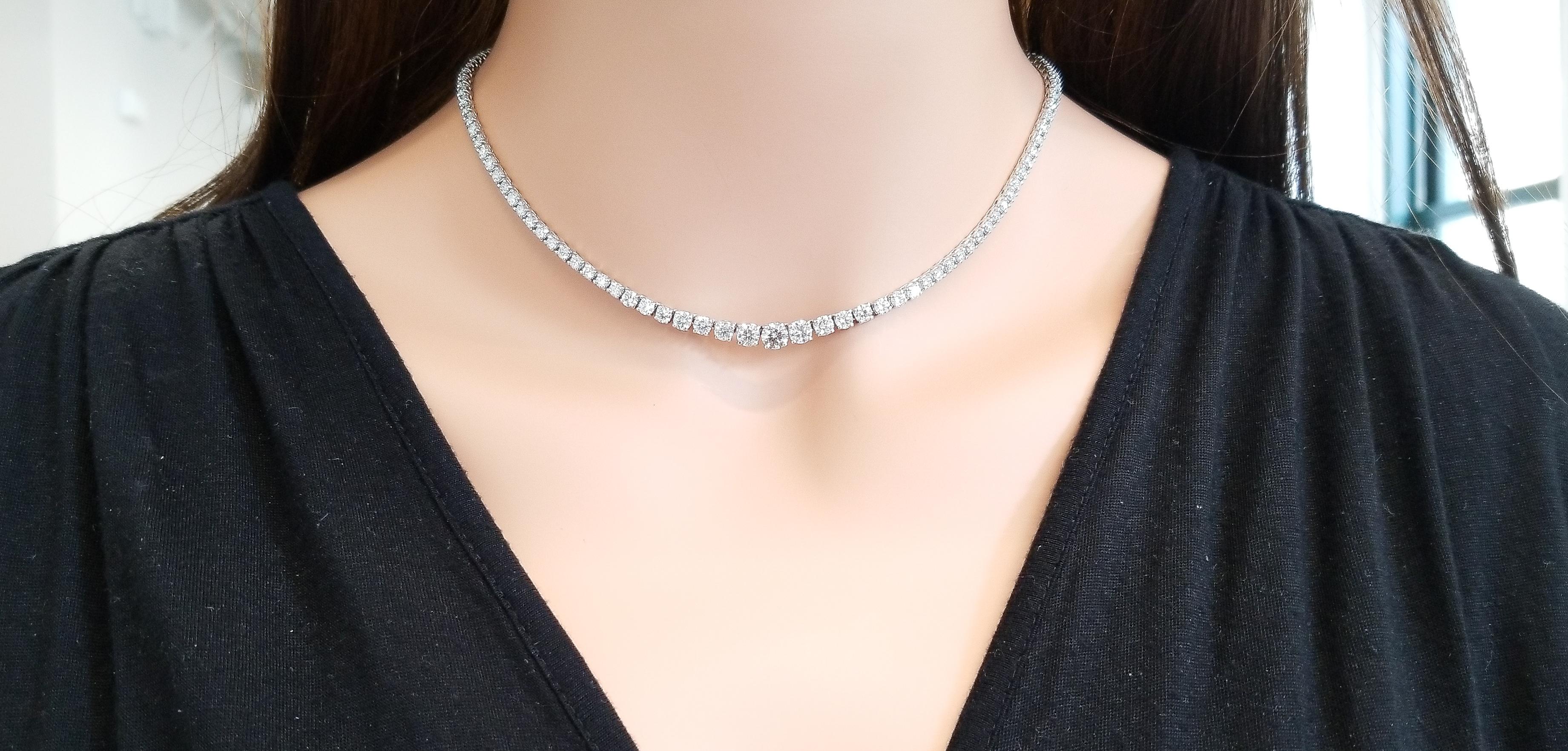 Round Cut 9.03ctw Diamond Riviera Necklace in 18K White Gold For Sale