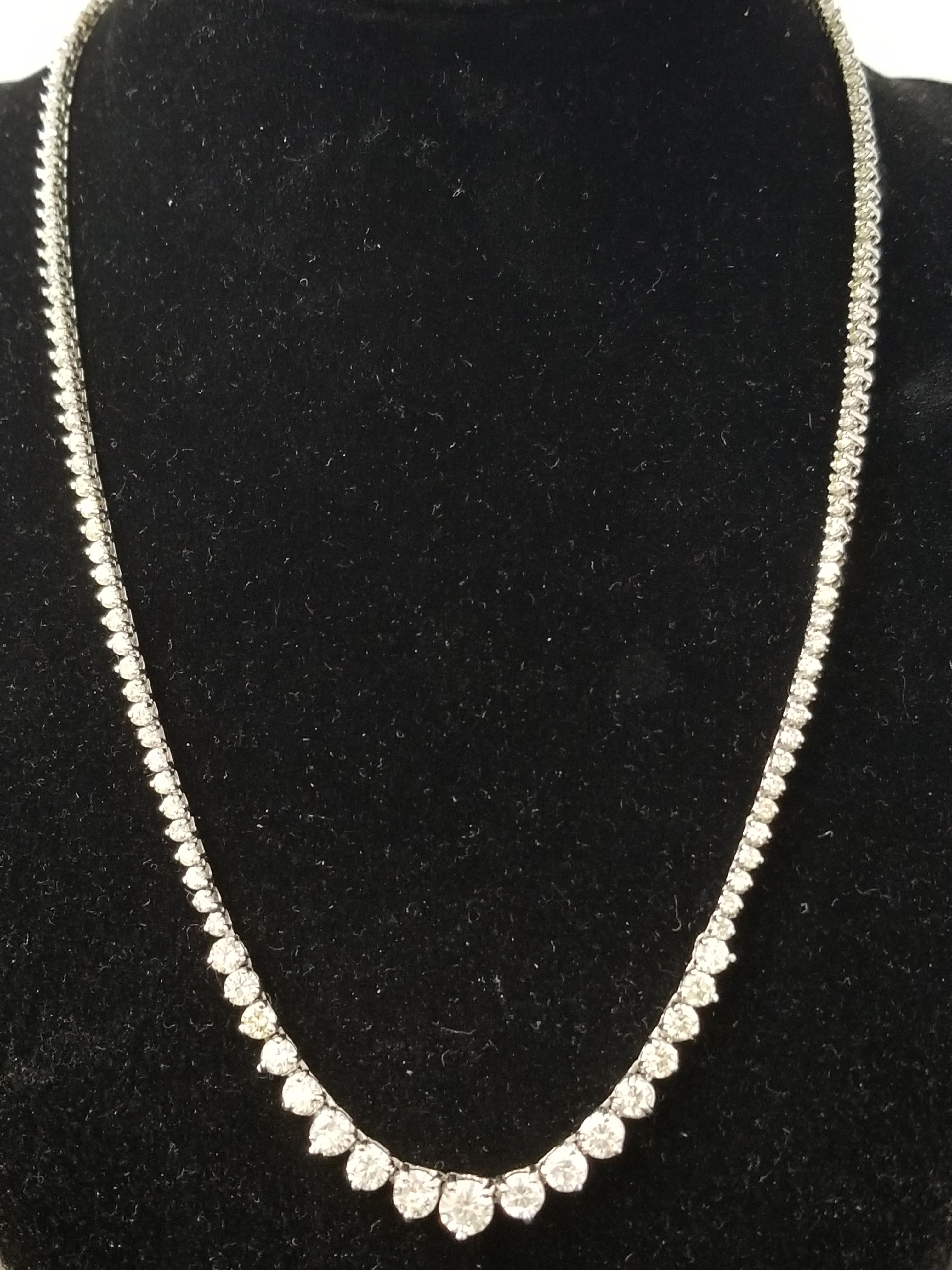 Round Cut 9.05 Carat Diamond White Gold Riviera Graduated Tennis Necklace