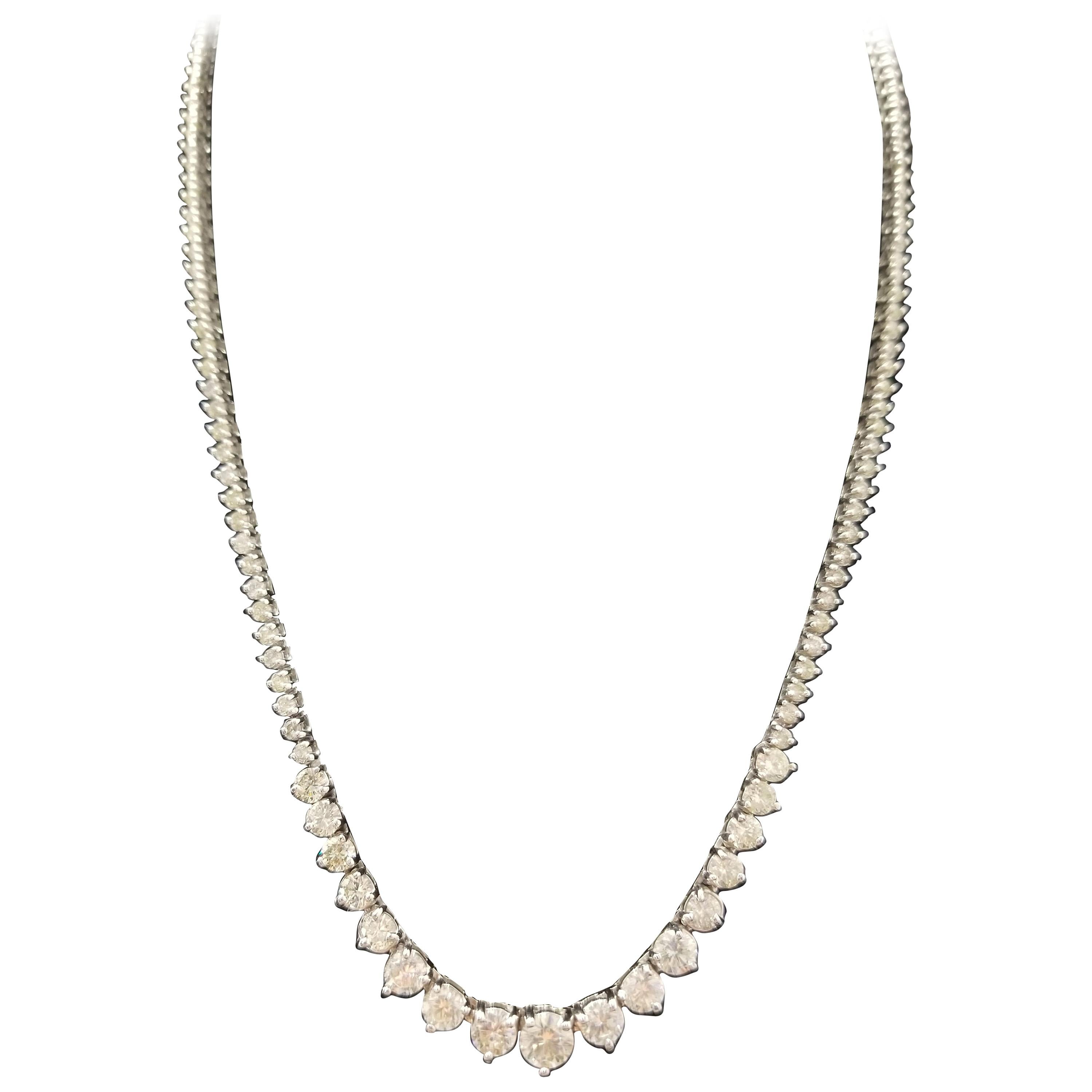 9.05 Carat Diamond White Gold Riviera Graduated Tennis Necklace