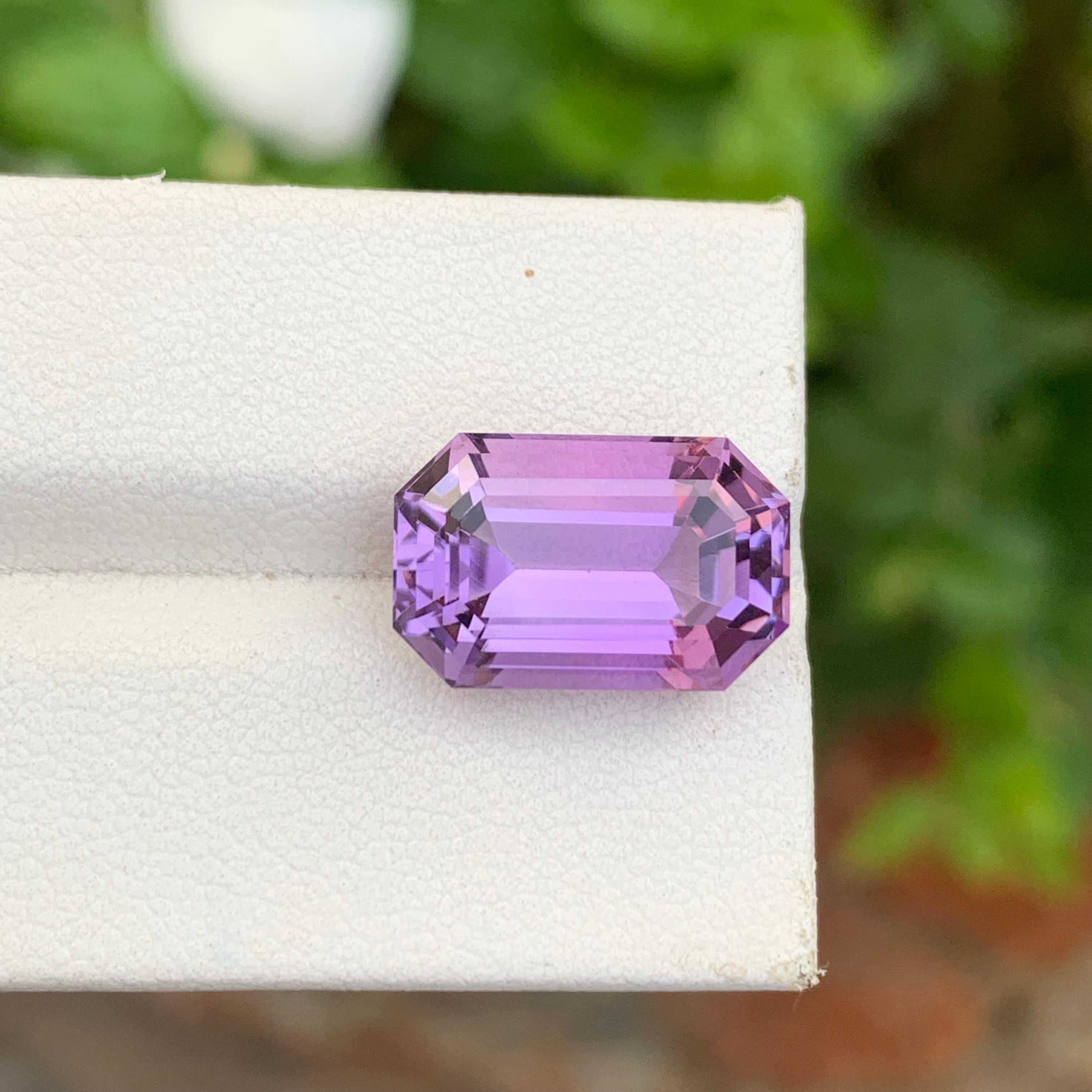 9.05 Carat Natural Loose Amethyst Octagon Shape Gem For Necklace For Sale 4