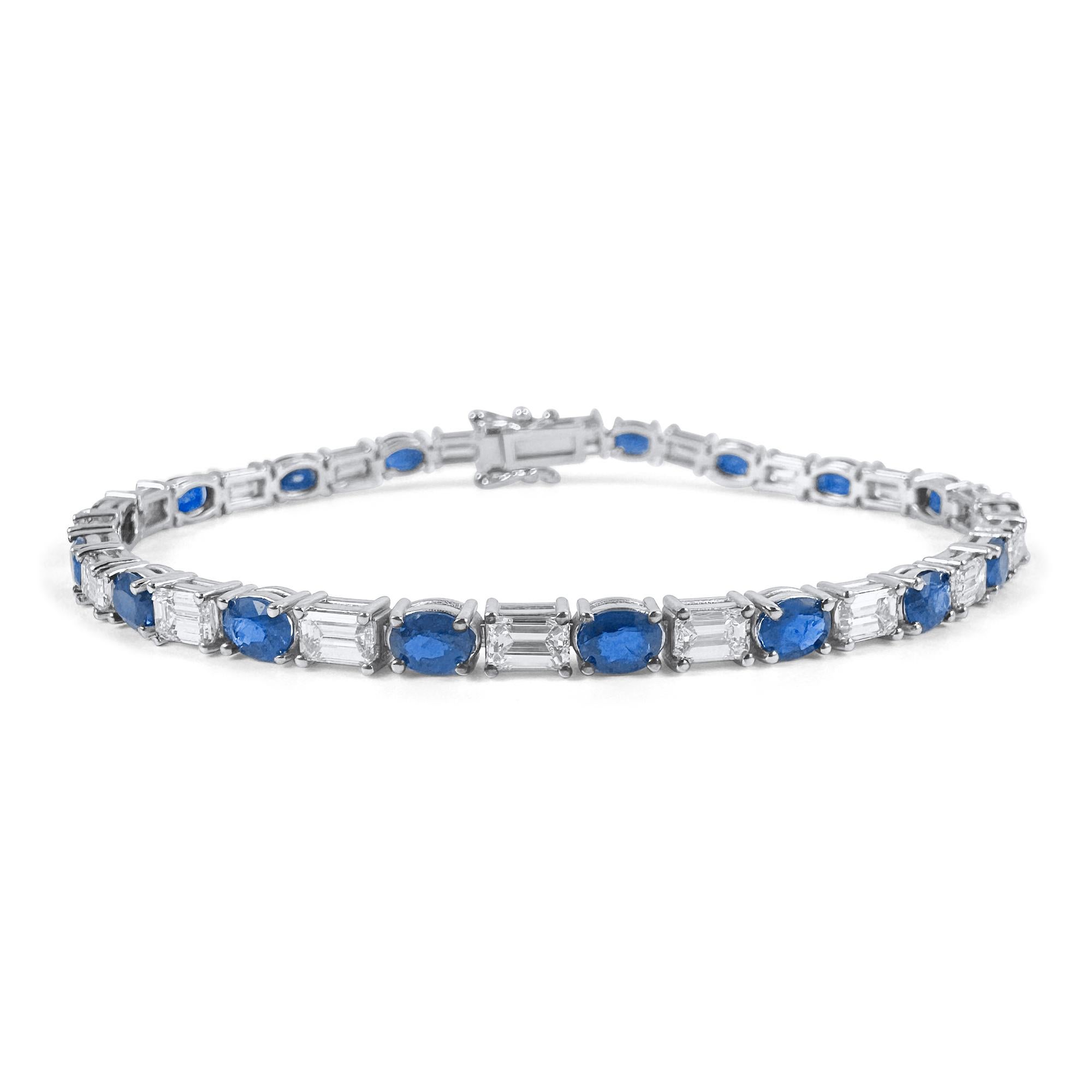 Brazalete de tenis con zafiro oval de 9,05 quilates y diamantes talla esmeralda de 14 quilates en venta