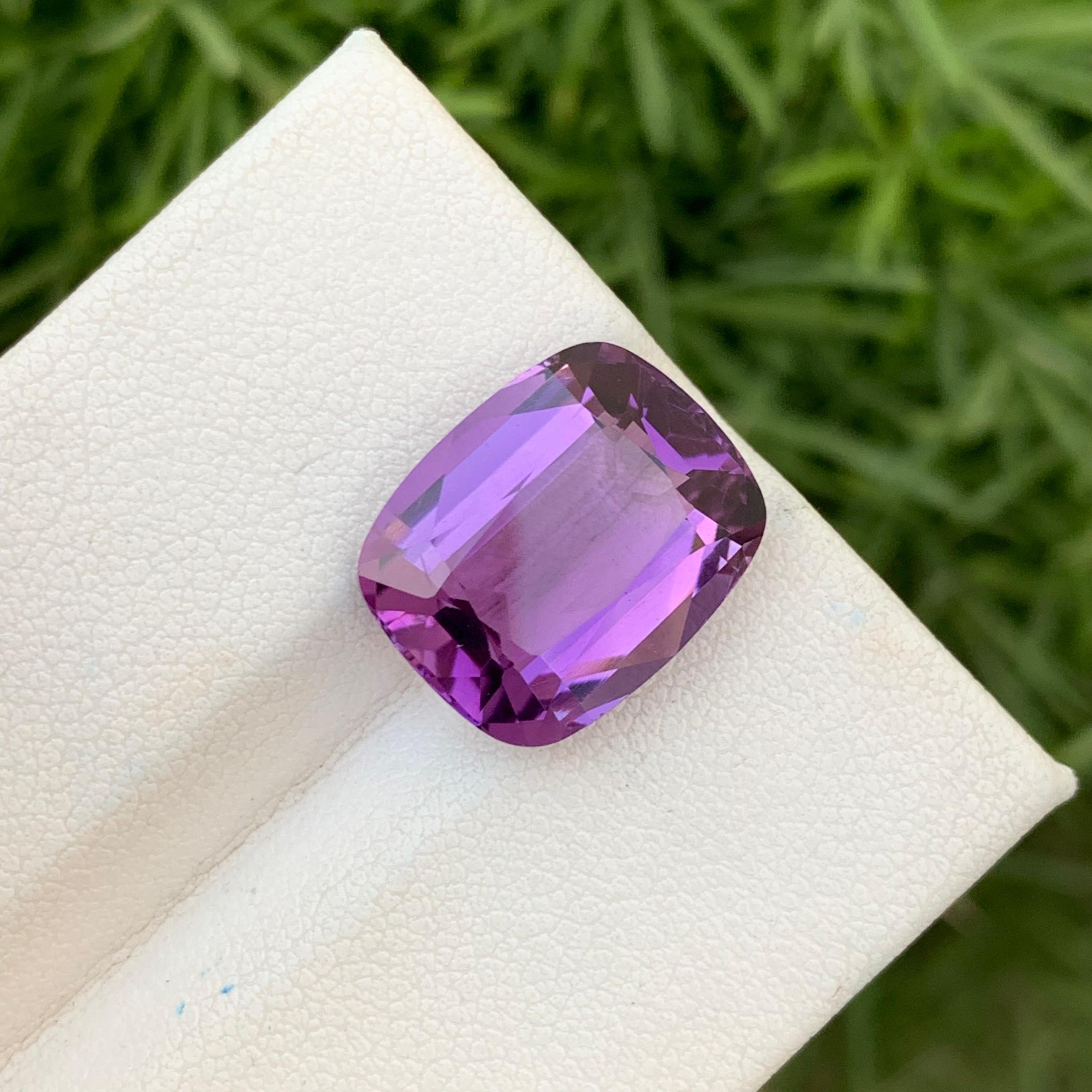 9.05 Carats Natural Loose Amethyst Ring Gem Brazil Mine In New Condition For Sale In Peshawar, PK
