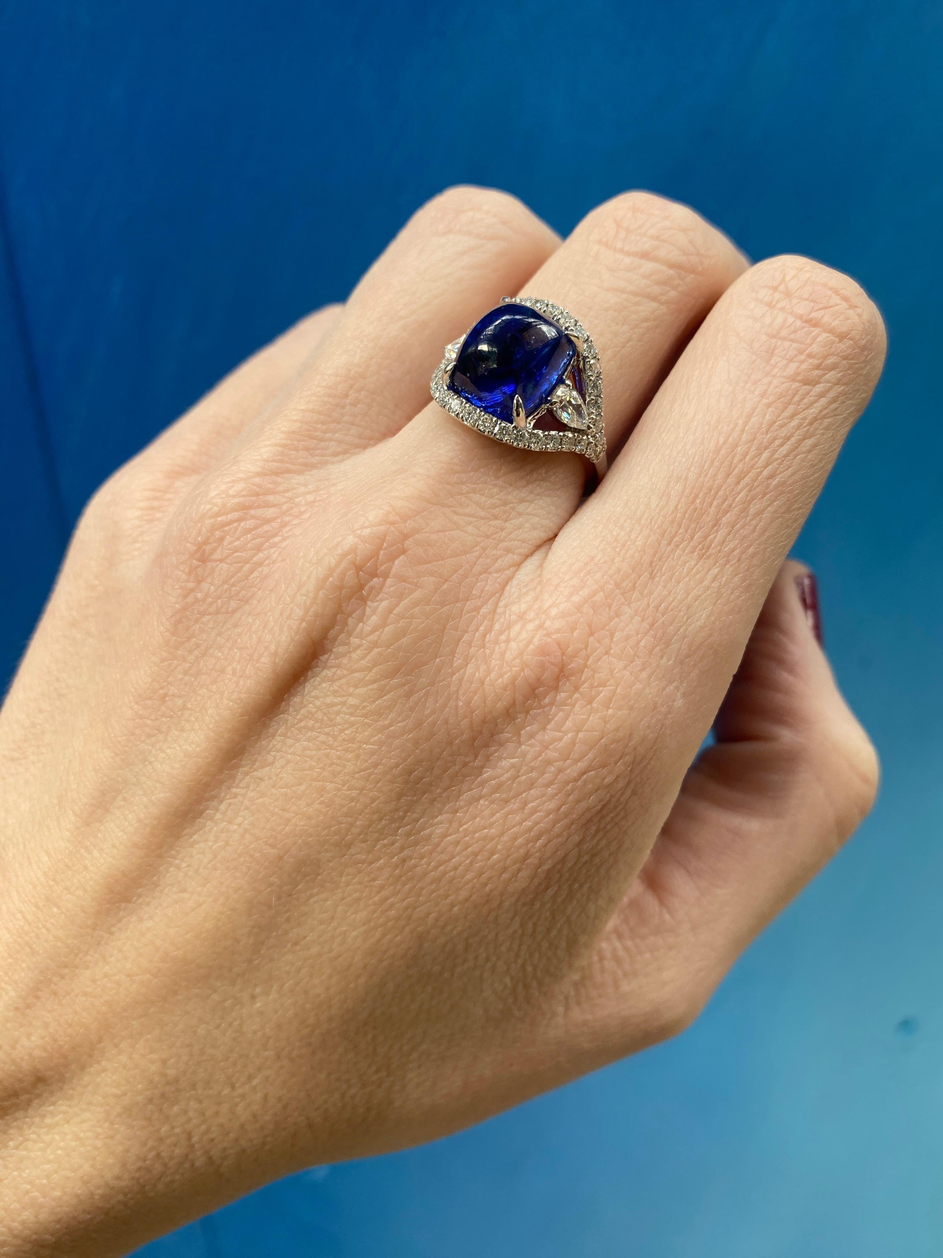 9.06 Carat Cabochon Sugar Loaf Natural Blue Sapphire and Diamond Cocktail Ring  For Sale 1