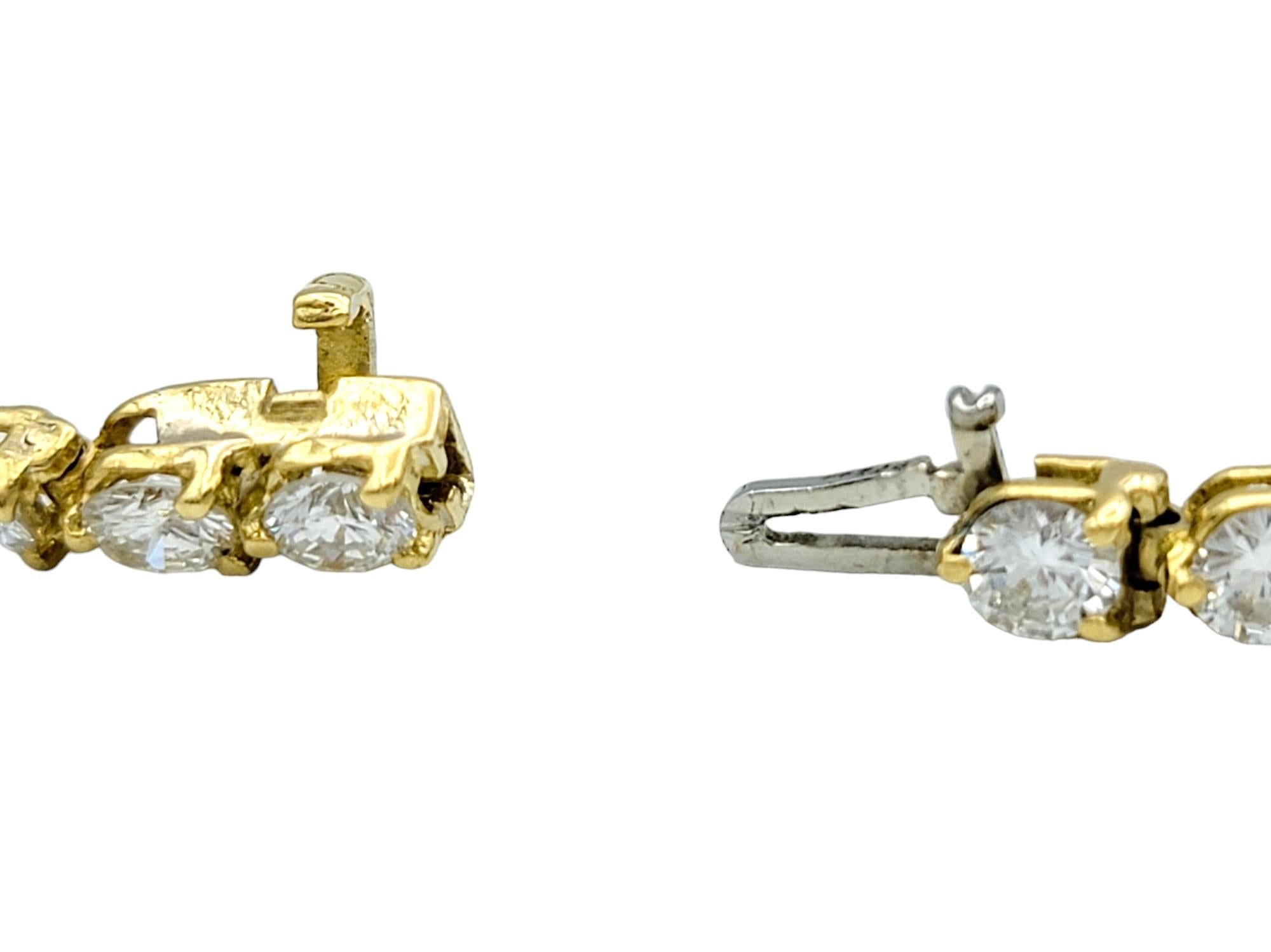 da uomo o donna Bracciale da tennis con diamanti tondi e brillanti da 9,08 carati in oro giallo 14 carati in vendita