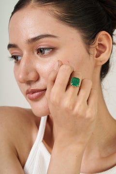 9.08Ct Emerald Cut Natural Green Emerald Solitaire 18K Yellow Gold Claw Set