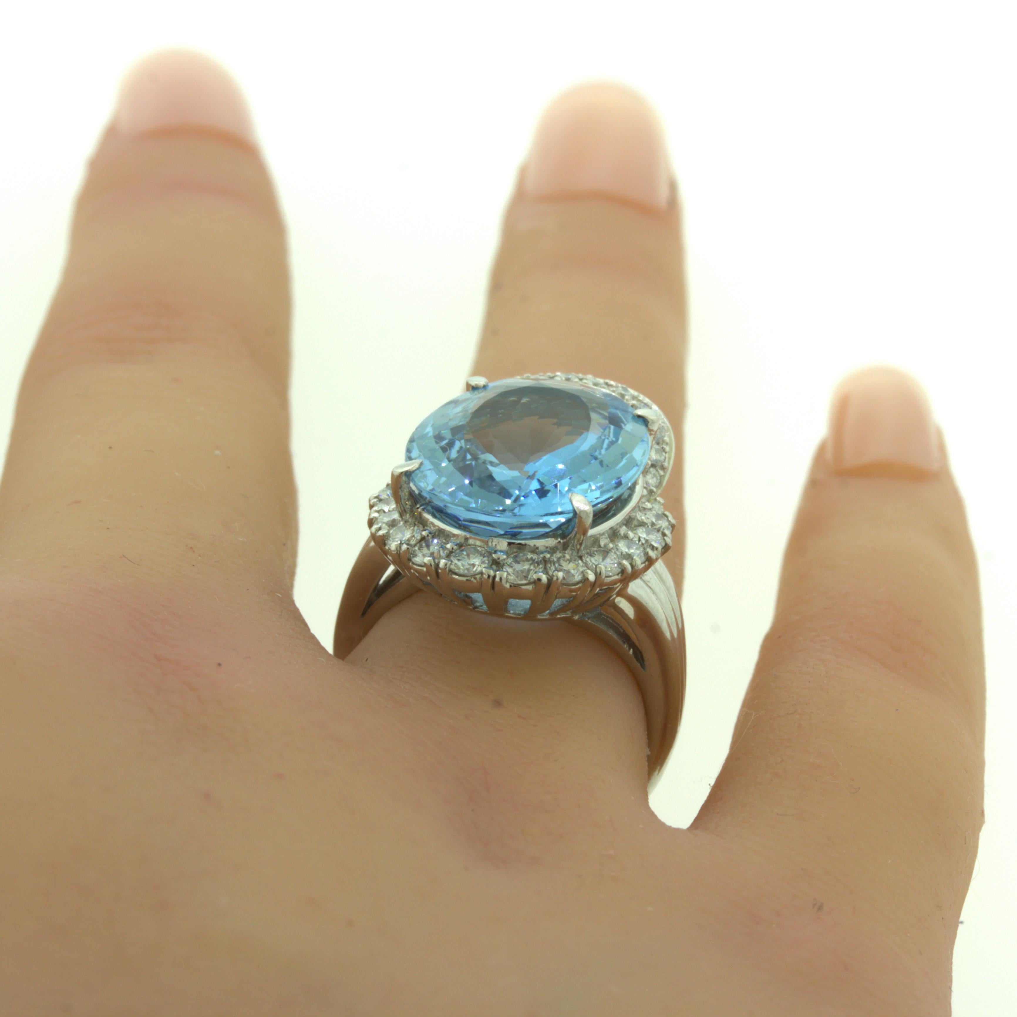 9.09 Carat Aquamarine Diamond Platinum Ring For Sale 5