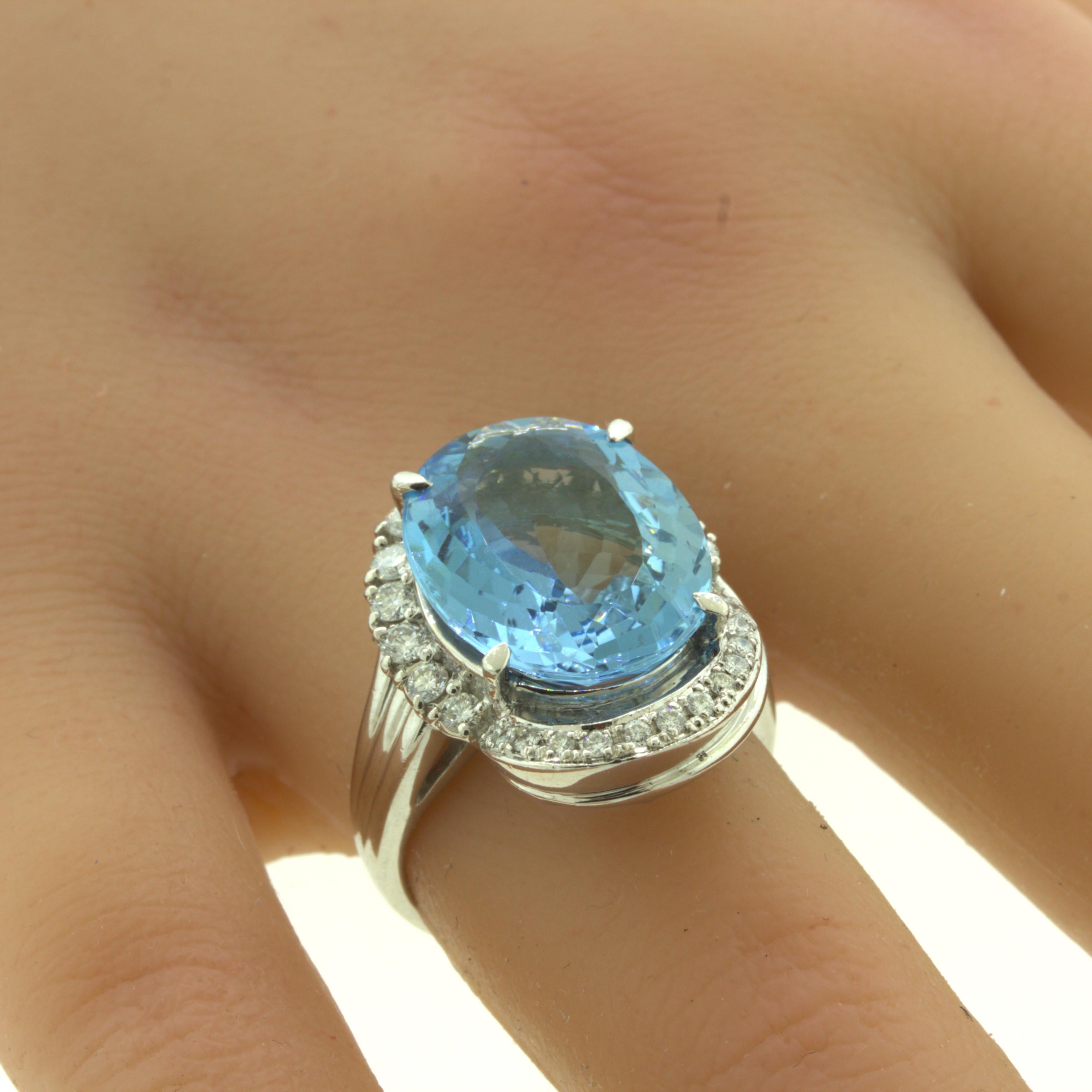 9.09 Carat Aquamarine Diamond Platinum Ring For Sale 2