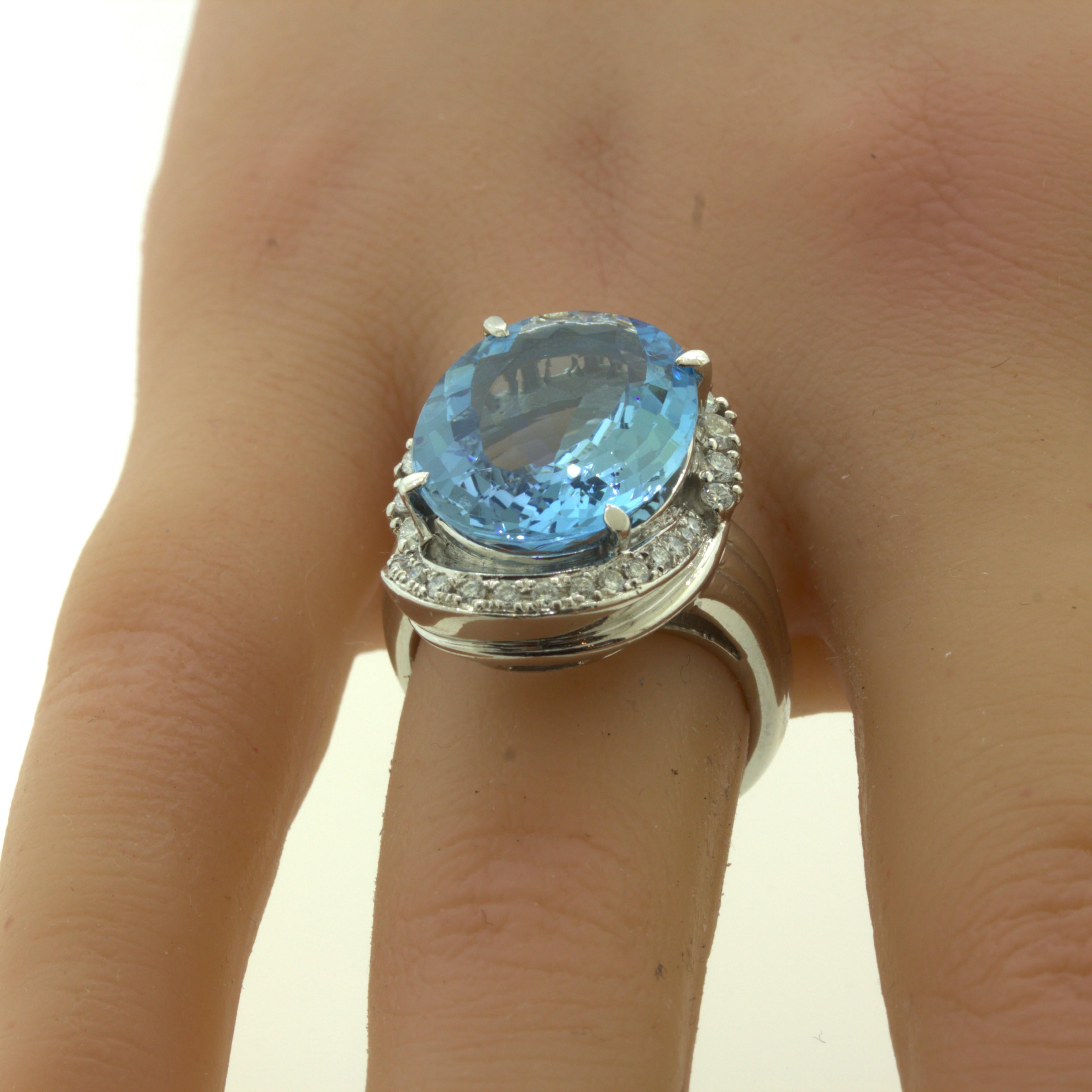 9.09 Carat Aquamarine Diamond Platinum Ring For Sale 4
