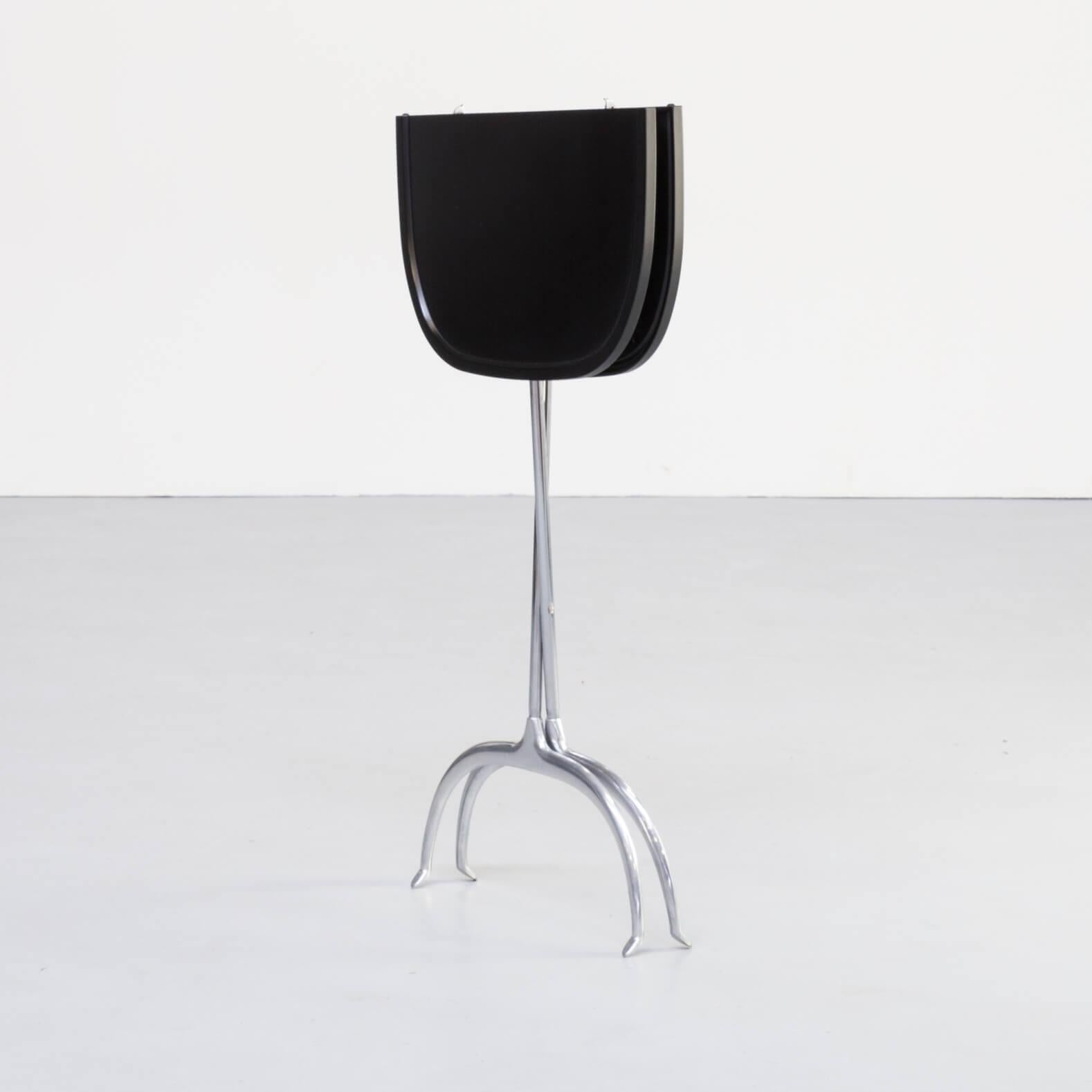 In the 1990s Antonio Citterio and Glen Oliver low had a very cooperation working for Kartell resulting in beautiful shaped side tables and trolleys. Gastone is a folding trolley on wheels. Leopoldo is a Minimalist designed foldable side table with