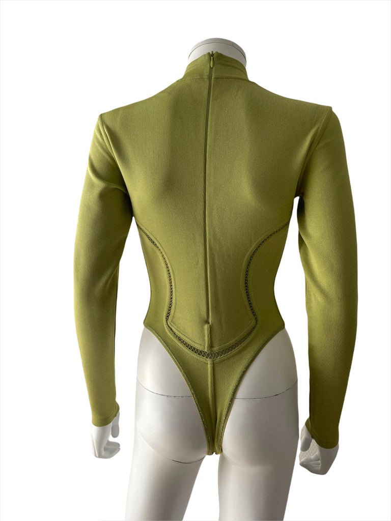 90's Azzedine Alaïa Vintage Green Bodysuit with Long Sleeves Small Size FW 1991 In Good Condition For Sale In Paris, FR