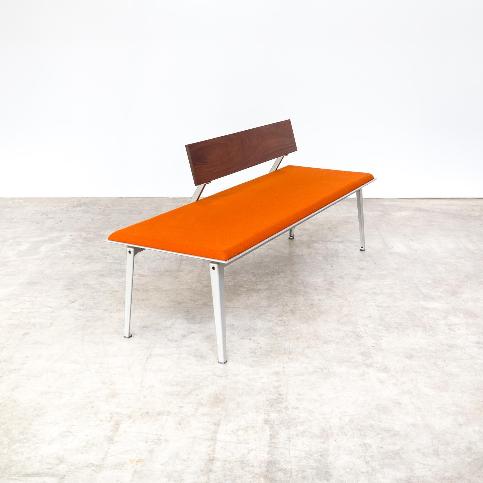 1990s Bas Pruyser ‘Ahrend 600’ Museum Bench for Ahrend de Cirkel For Sale 4