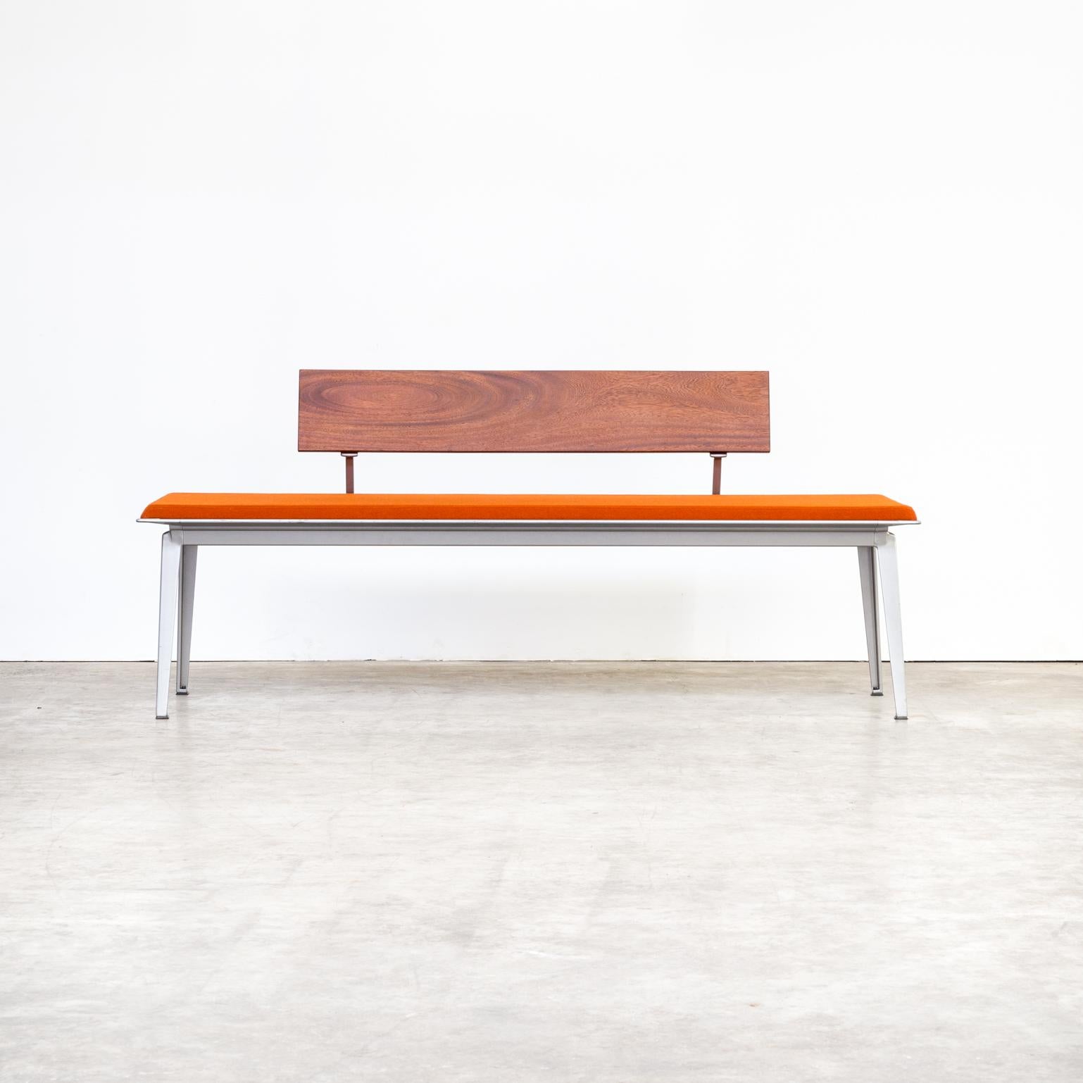 Dutch 1990s Bas Pruyser ‘Ahrend 600’ Museum Bench for Ahrend de Cirkel For Sale