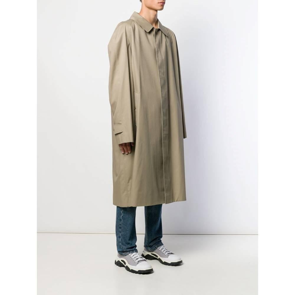 90s Burberry Vintage light green cotton trench coat In Excellent Condition In Lugo (RA), IT