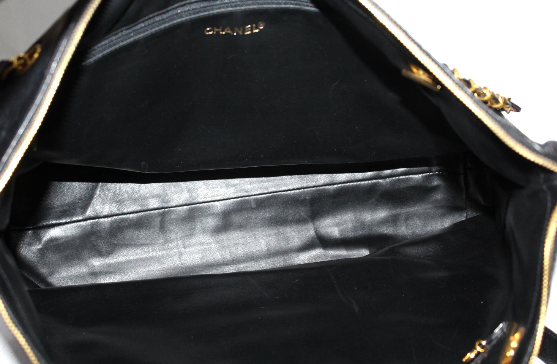 90s Chanel Black Leather Shoulder Bag 1