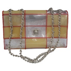 90
s Chanel Timeless 25 Handbag in Plexi Vintage 90
s Chanel Timeless 25 Handbag in Plexi