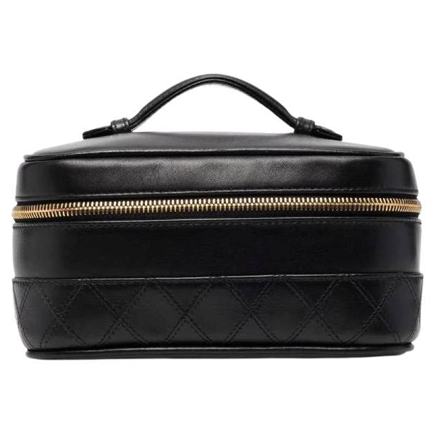 90s Chanel Vintage black leather quilted vanity case For Sale