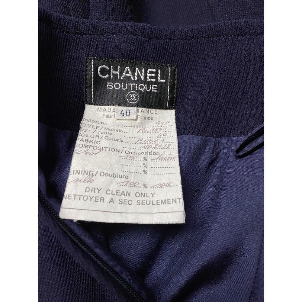 90s Chanel Vintage blue wool midi skirt For Sale 3