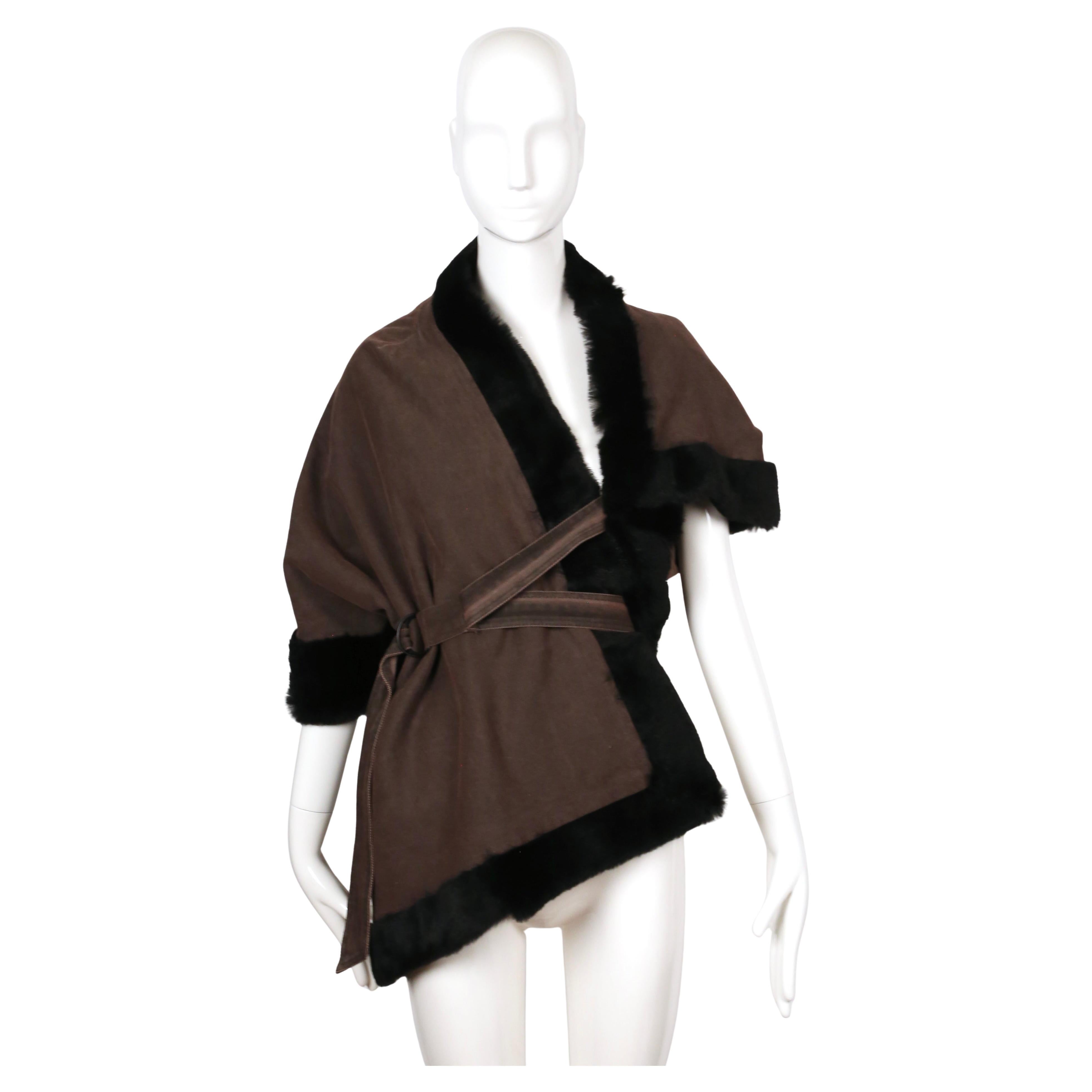 DRIES VAN NOTEN, écharpe réversible asymétrique en coton et fourrure, marron acajou, années 90