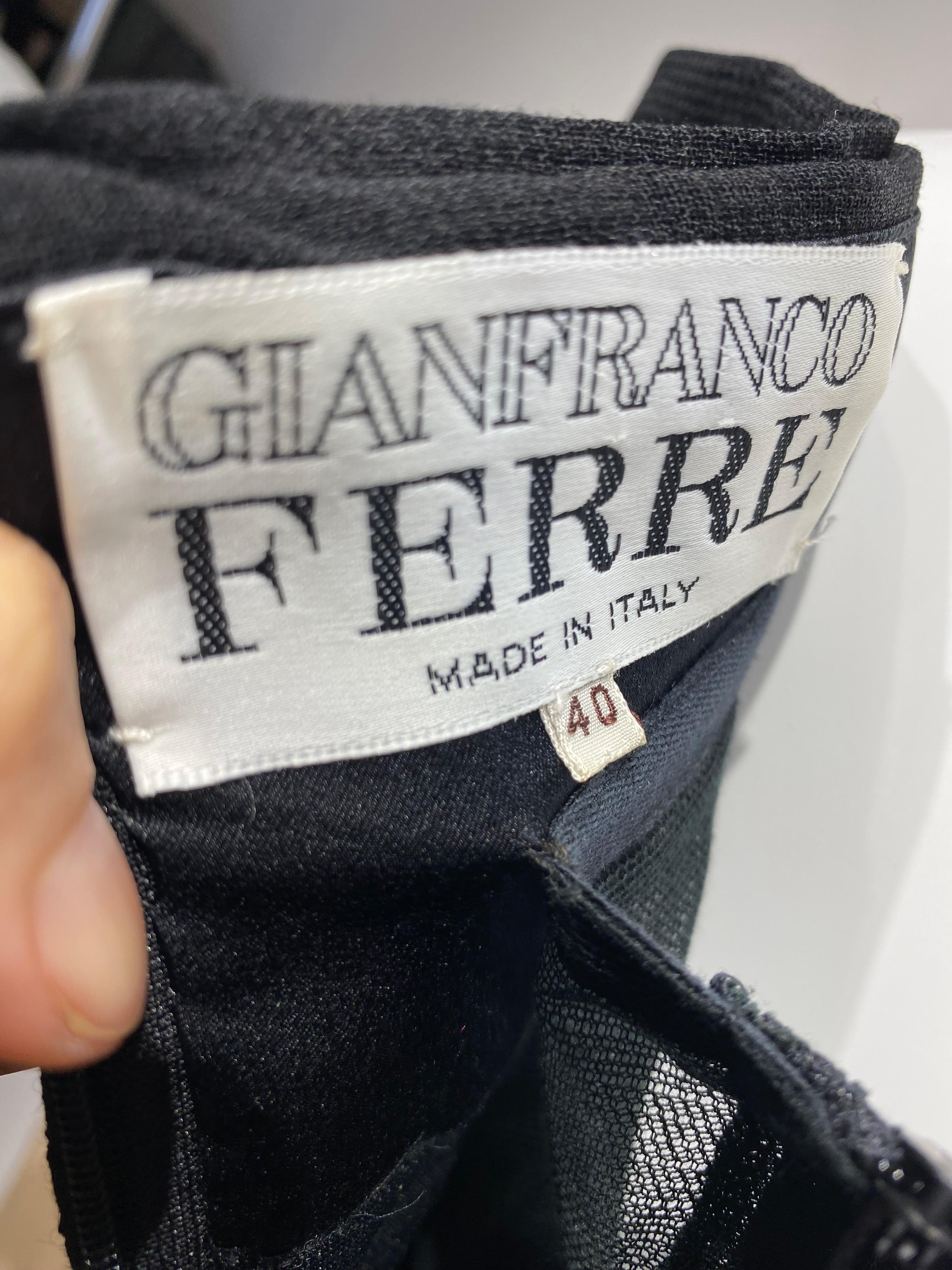 90s Gianfranco Ferre Black Pleated Gown (Schwarz) im Angebot