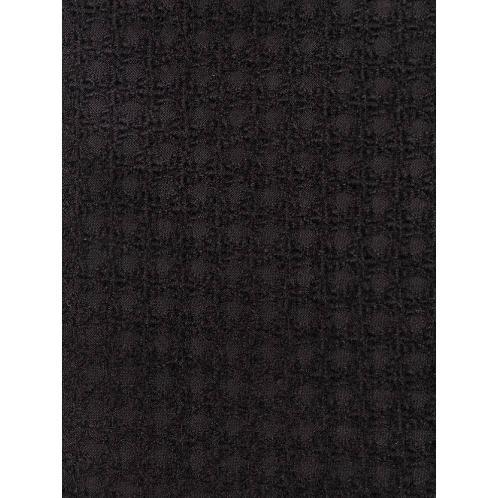 90s Gianfranco Ferré black silk tie with embossed motif. Pointed design model.

Measurements
Width: 9 cm

Product code: A6404

Composition: 100% Silk

Made in: Italy

Condition: Very good conditions
