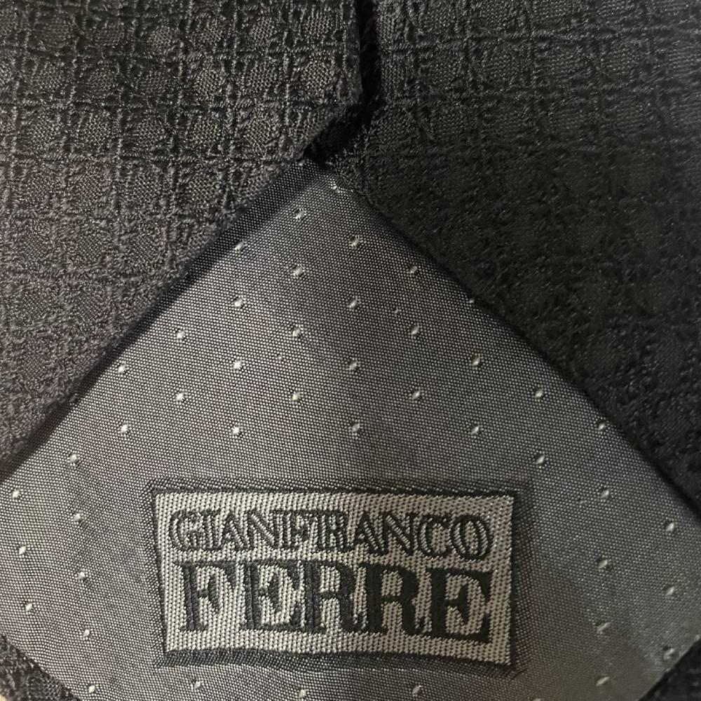 Men's 90s Gianfranco Ferré Vintage black silk tie For Sale