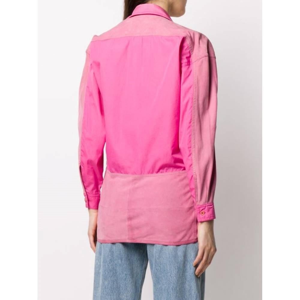 Women's 90s Gianfranco Ferré Vintage pink cotton shirt with suede details