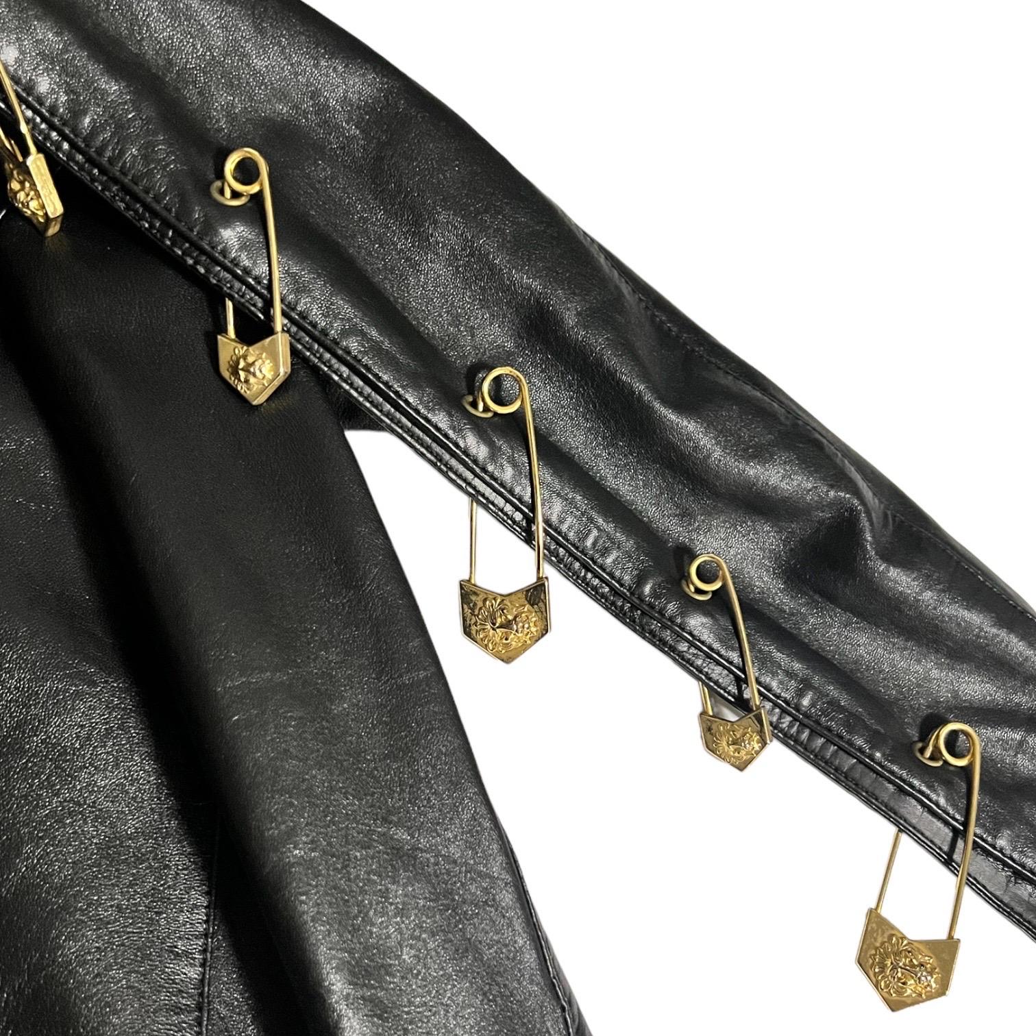Gianni Versace Versus 90's Vintage Black Leather Safety Pin Jacket 5