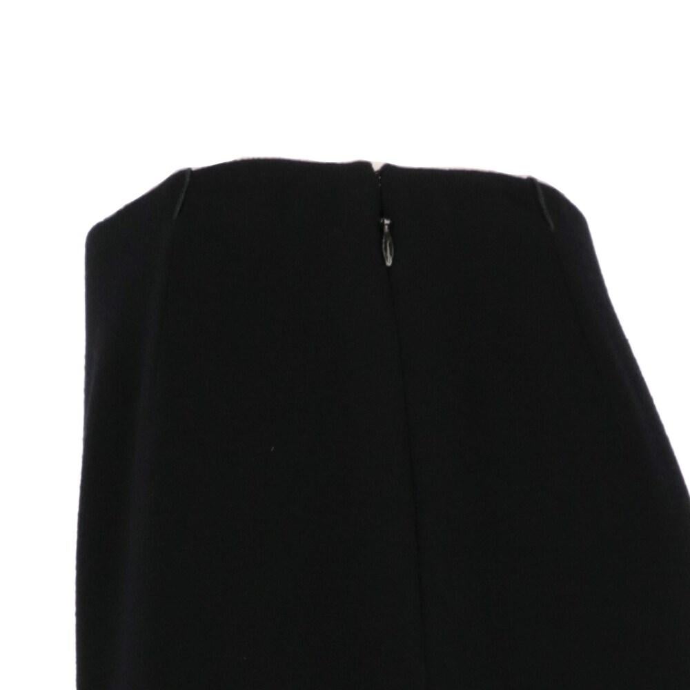 Women's 90s Gianni Versace Vintage black wool midi skirt For Sale