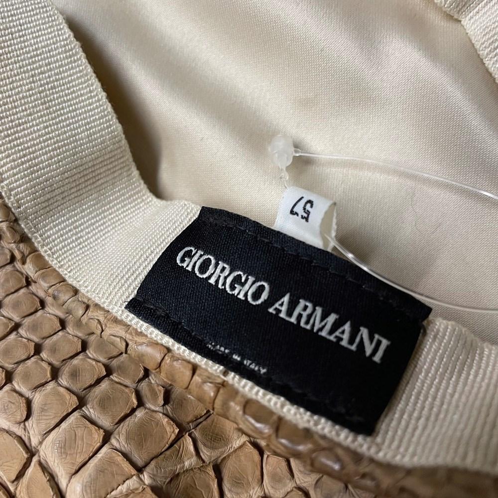Beige 90s Giorgio Armani beige snakeskin flat cap