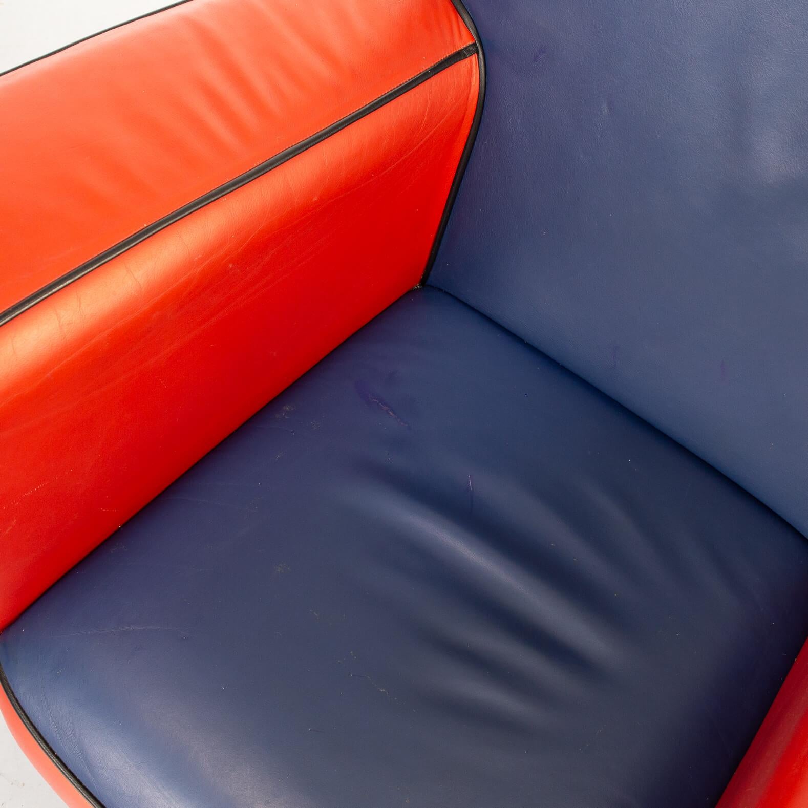 20th Century 90s Leather Design Lounge Fauteuil Peter van Zoetendaal Hip-Hop Memphis Style For Sale