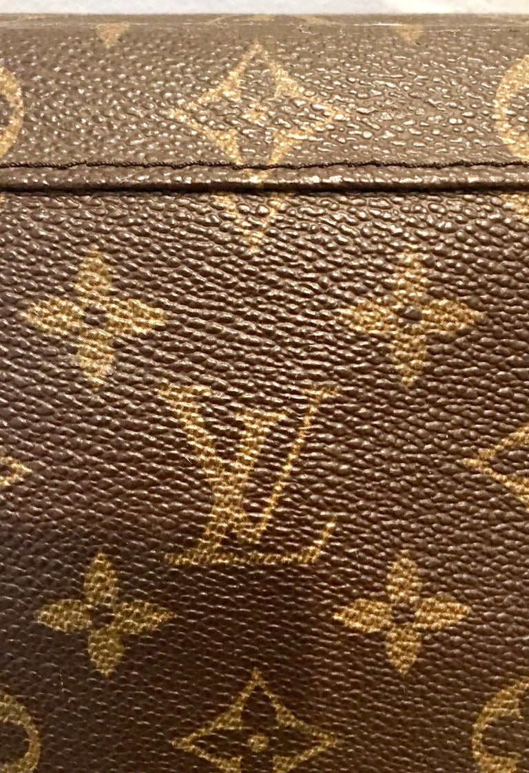 90'S Louis Vuitton Monogram Hanging Travel Garment Bag For Sale at 1stdibs