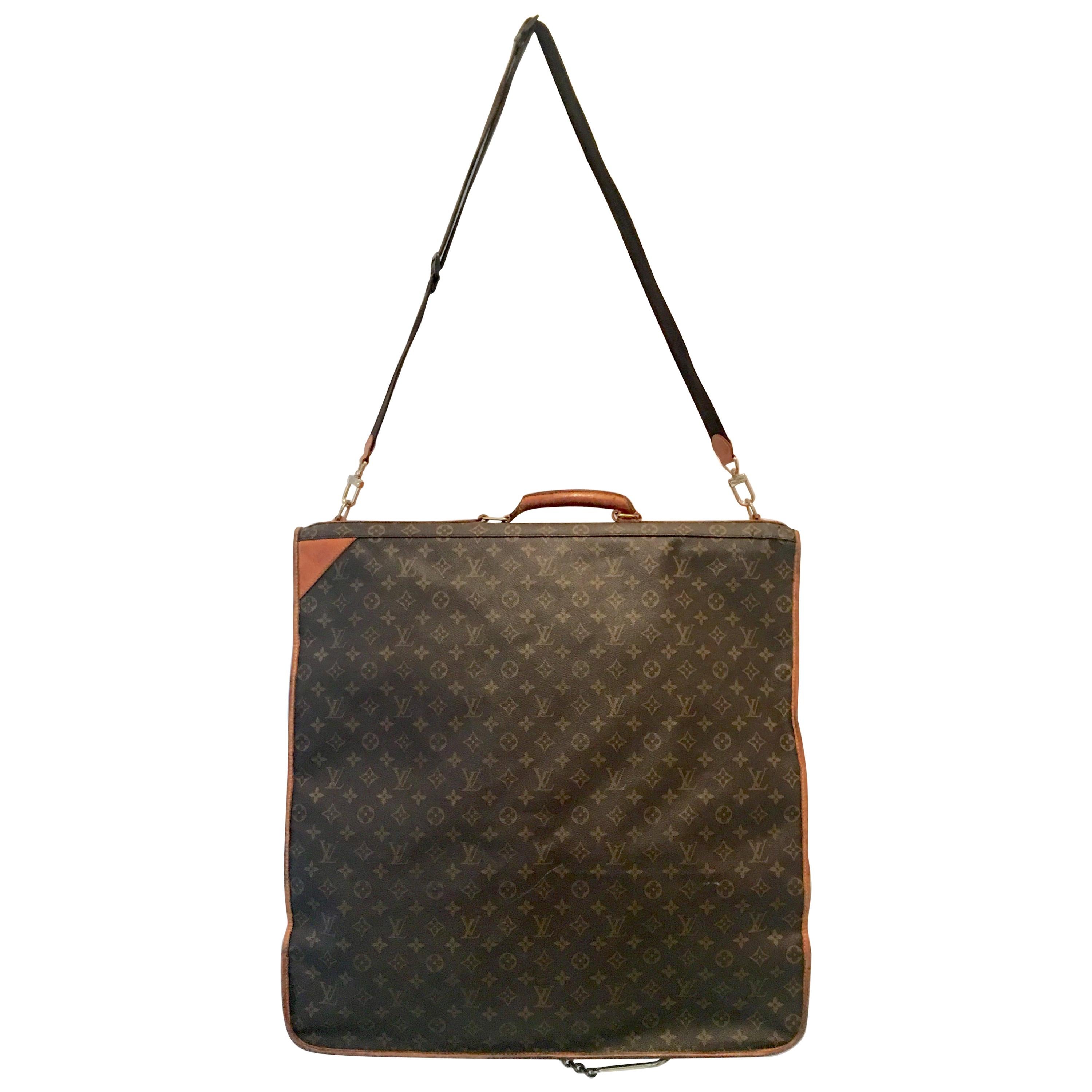 90'S Louis Vuitton Canvas & Leather "LV" Monogram Hanging Travel Garment Bag For Sale