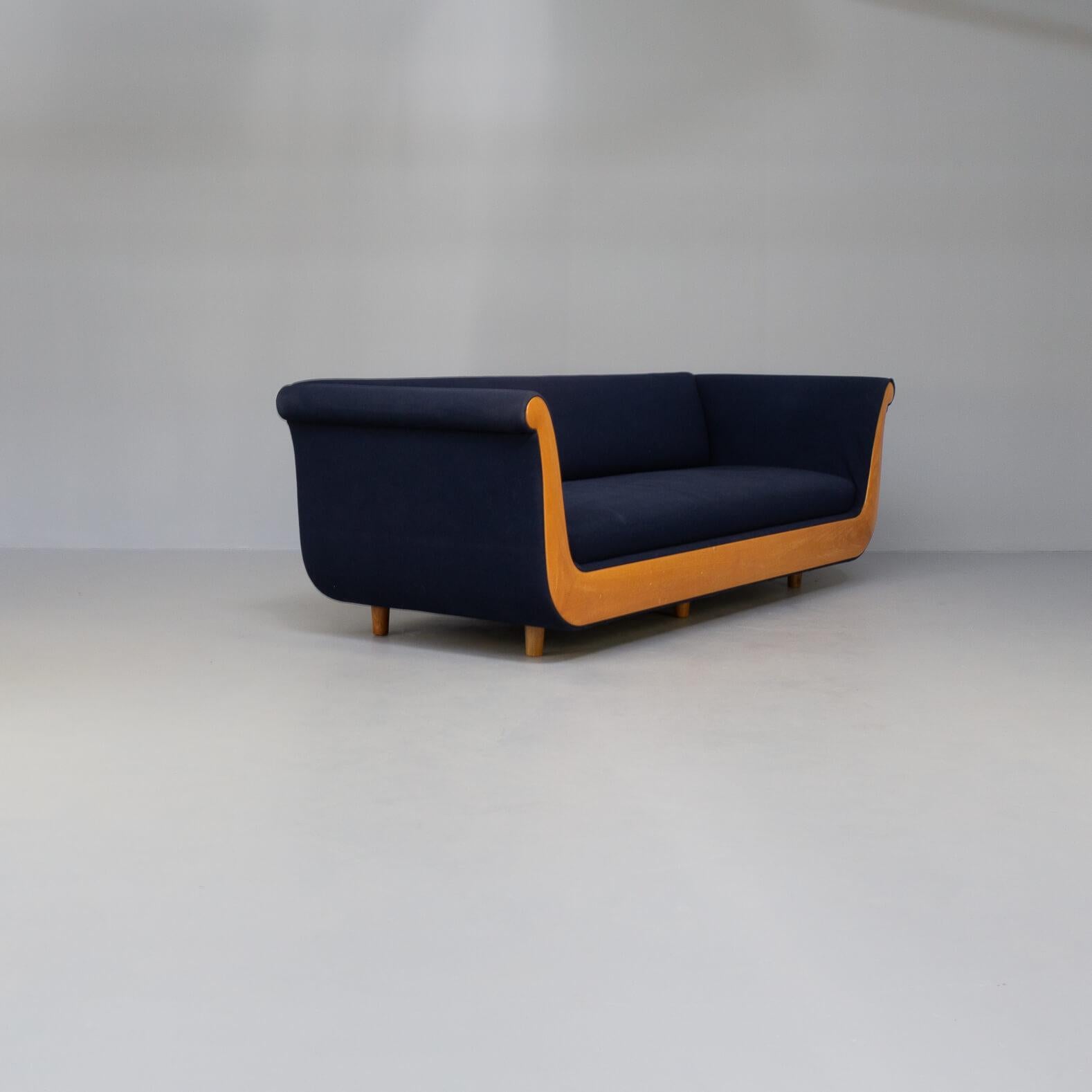 molteni sofa