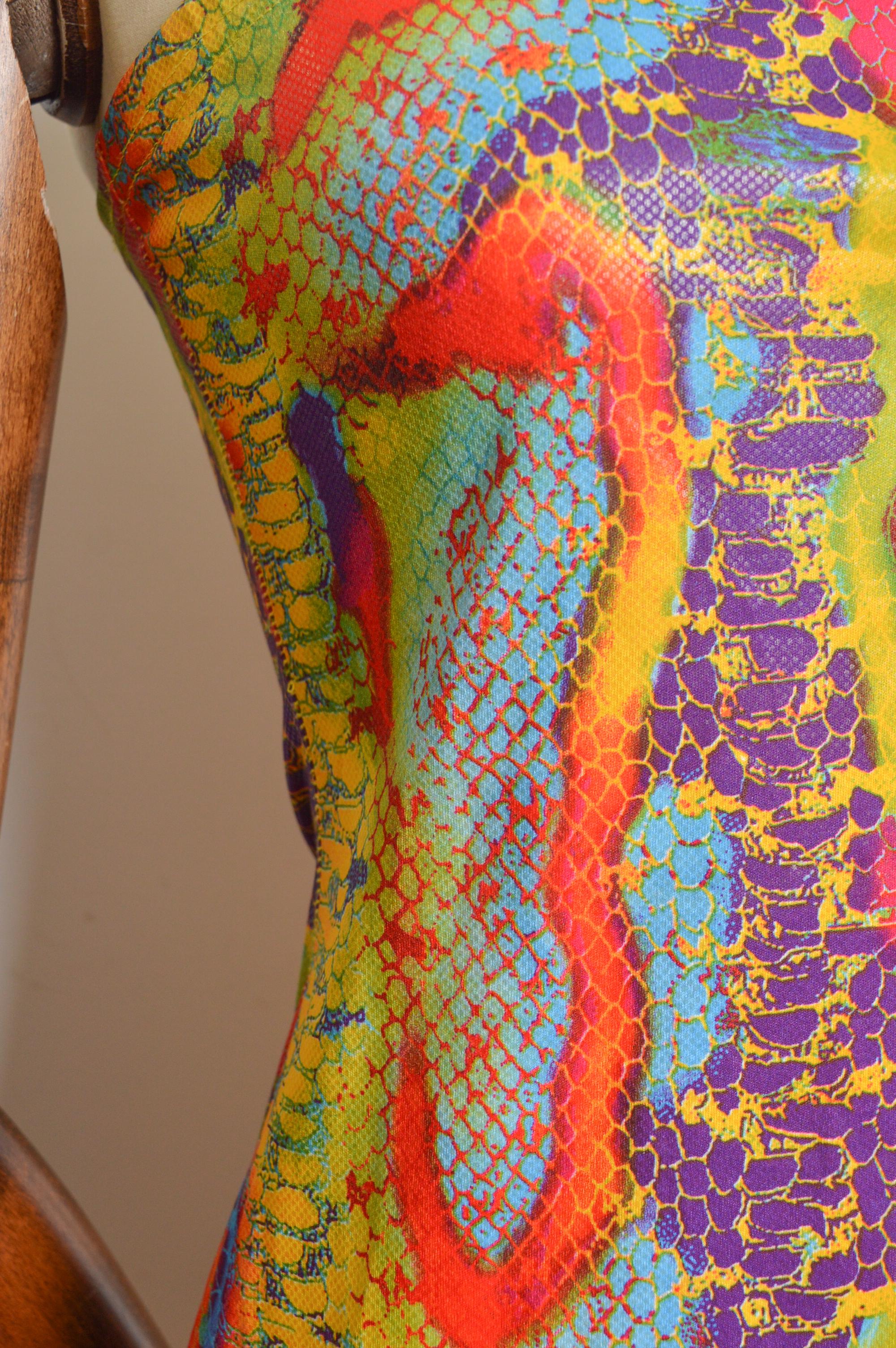 90er Jahre Made In USA Python Bandeau Buntes Trägerloses Regenbogen Minikleid im Zustand „Hervorragend“ im Angebot in Sheffield, GB