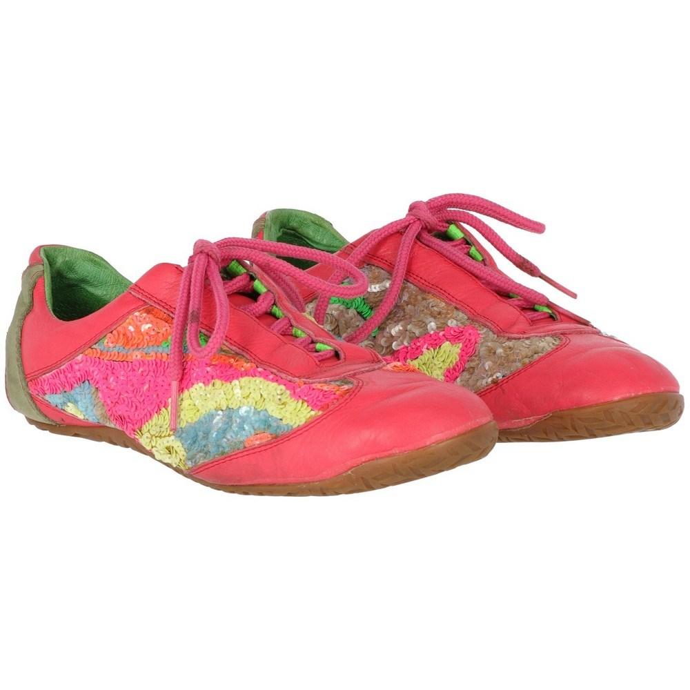 Strawberry red leather Maliparmi lace-up sneakers with multicolor sequins details.

Size: 37 IT

Measurements
Insole: 23 cm

Product code: X5259

Notes: The item shows slight signs of wear, as shown in the pictures.

Composition: Outer: