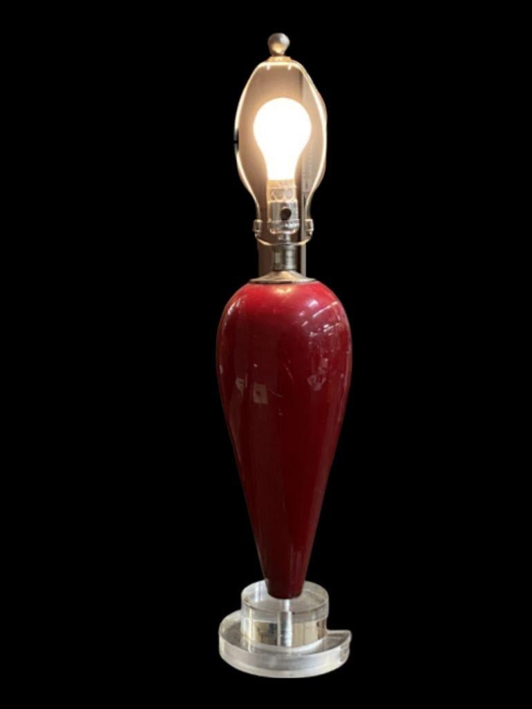 90s Pair of Red Ceramic Tear Drop Shaped Table Lamp w/ Acrylic Base For Sale 1
