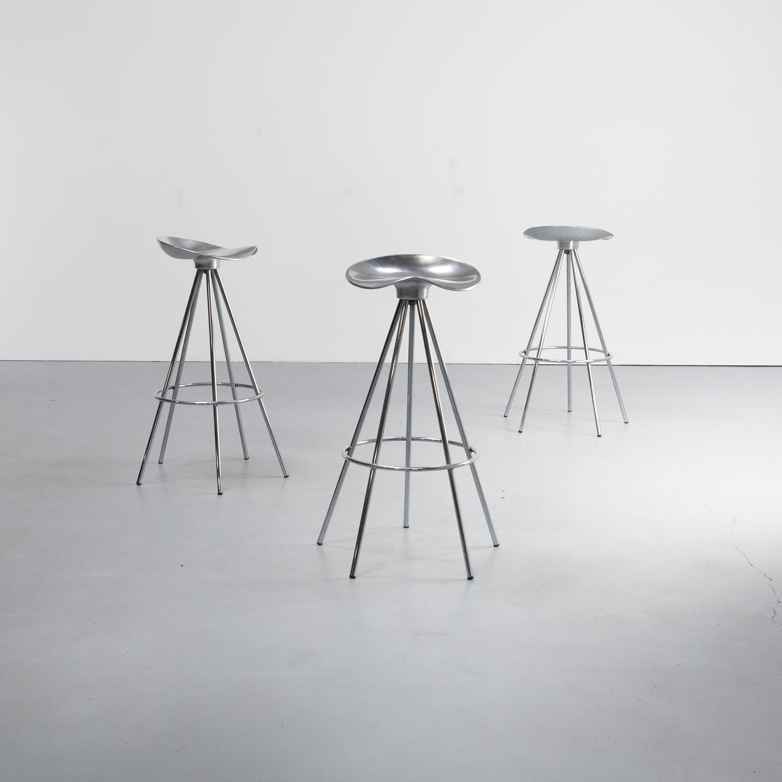 Spanish 1990s Pepe Cortes ‘jamaica’ Stools for Amat-3 Set of 3 For Sale